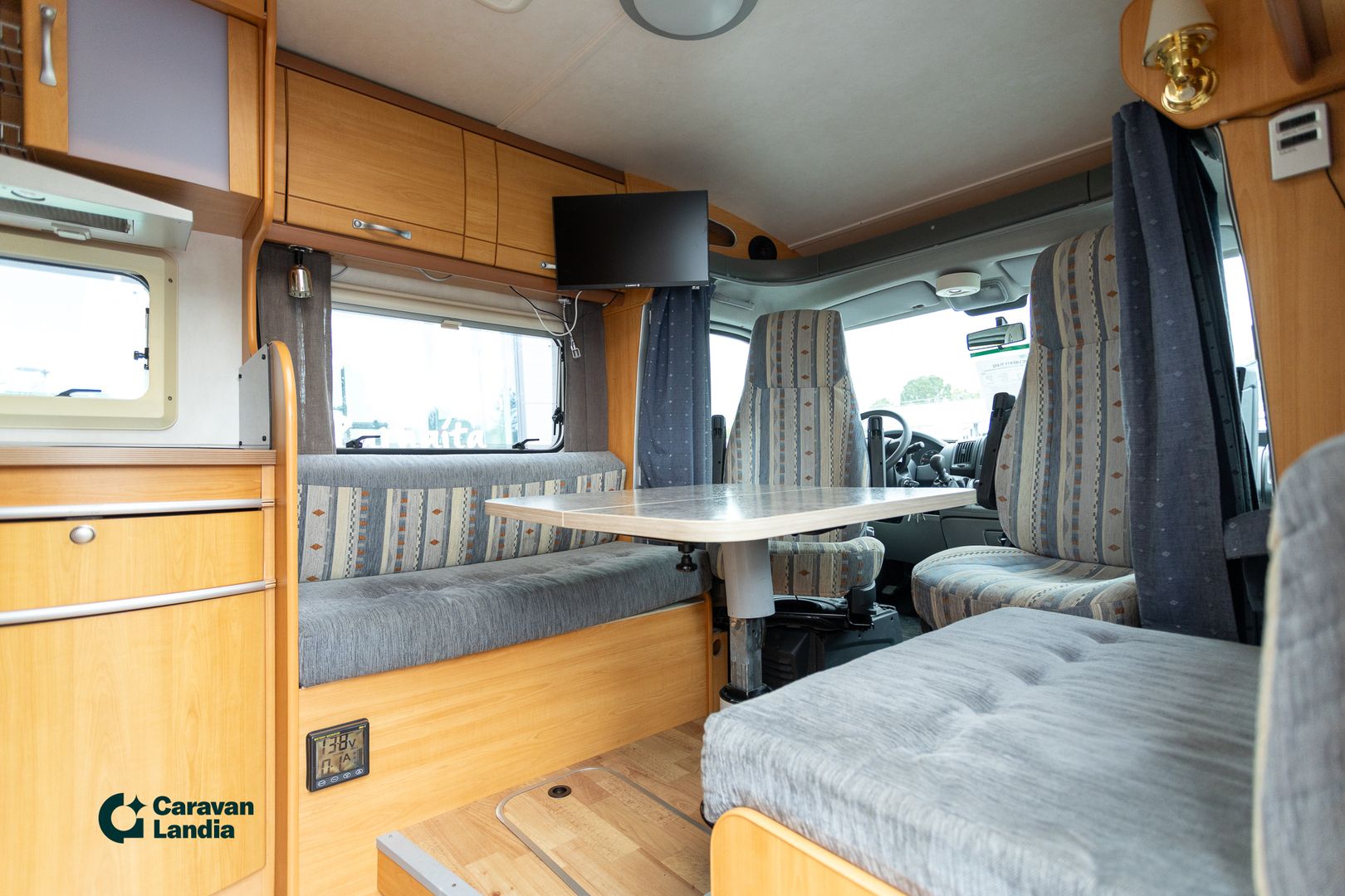 Lmc Liberty TI 652 2.3 Mjet 130hv ** JUURI KATSASTETTU, ALDE, PITKITTÄINEN-PARIVUODE, MARKIISI **, kuva 9
