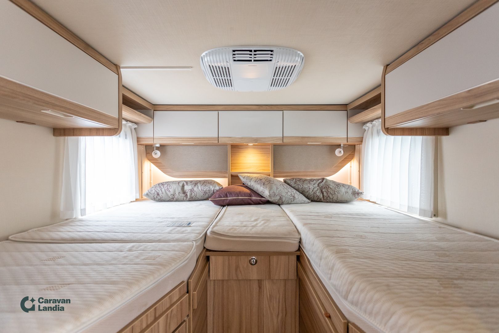 Hymer Exsis-I 678 2.3 Mjet 130hv ** TRUMA, ERILLISVUOTEET, HUBBET-YLÄVUODE **, kuva 16