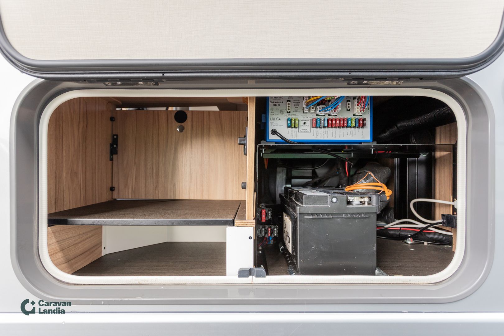 Hymer Exsis-I 678 2.3 Mjet 130hv ** TRUMA, ERILLISVUOTEET, HUBBET-YLÄVUODE **, kuva 22