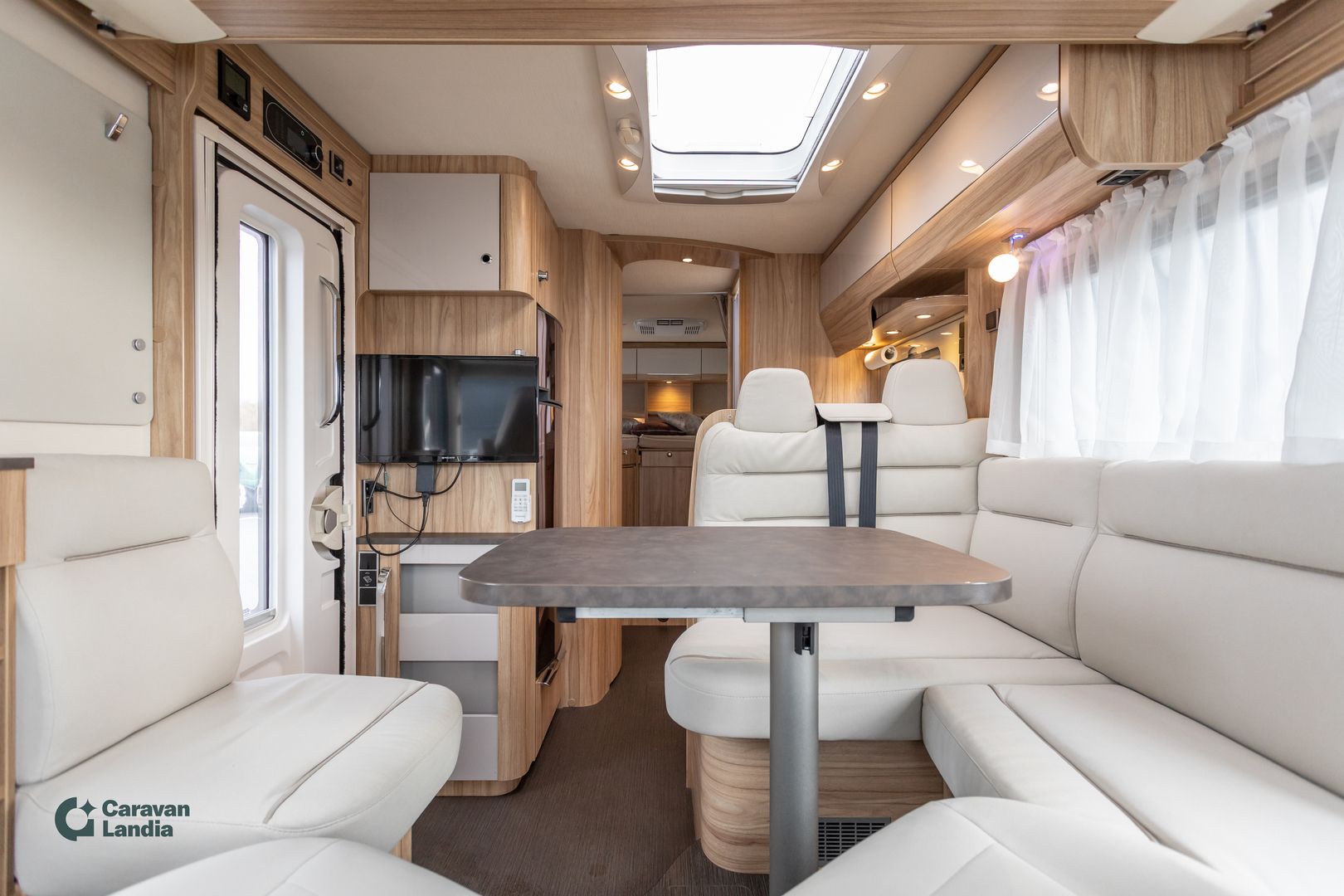Hymer Exsis-I 678 2.3 Mjet 130hv ** TRUMA, ERILLISVUOTEET, HUBBET-YLÄVUODE **, kuva 7