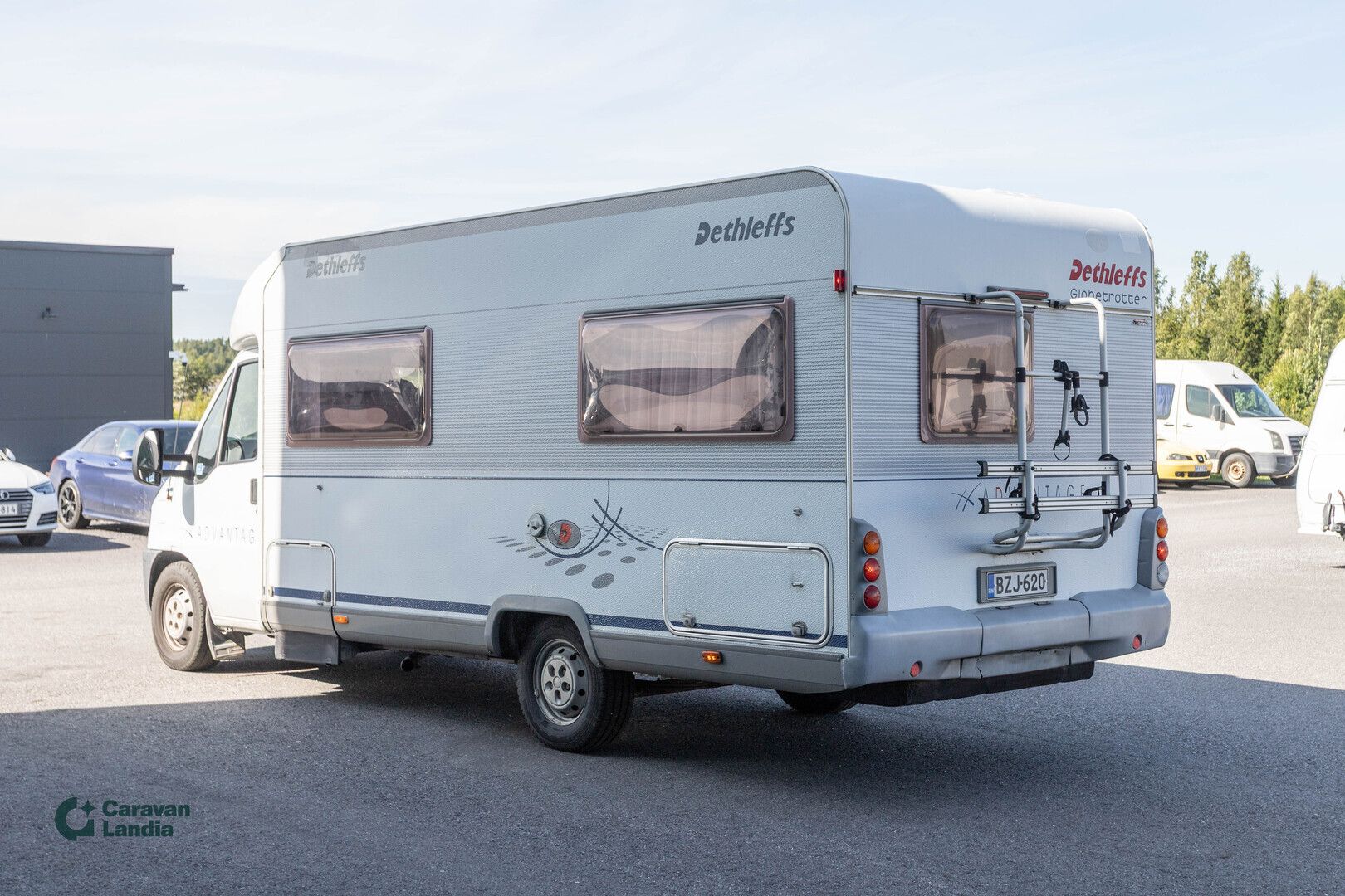 Dethleffs Advantage T 6541 2.8 JTD 130hv ** TRUMA, PARIVUODE, VASTAKKAINEN ISTUINRYHMÄ **, kuva 4