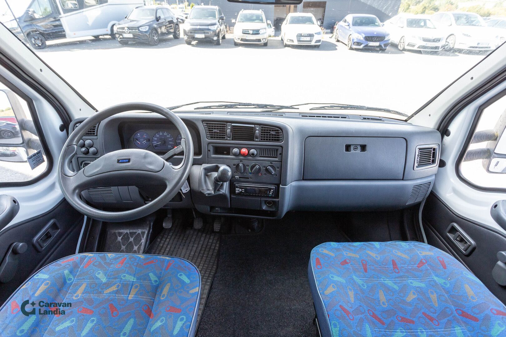 Dethleffs Advantage T 6541 2.8 JTD 130hv ** TRUMA, PARIVUODE, VASTAKKAINEN ISTUINRYHMÄ **, kuva 6