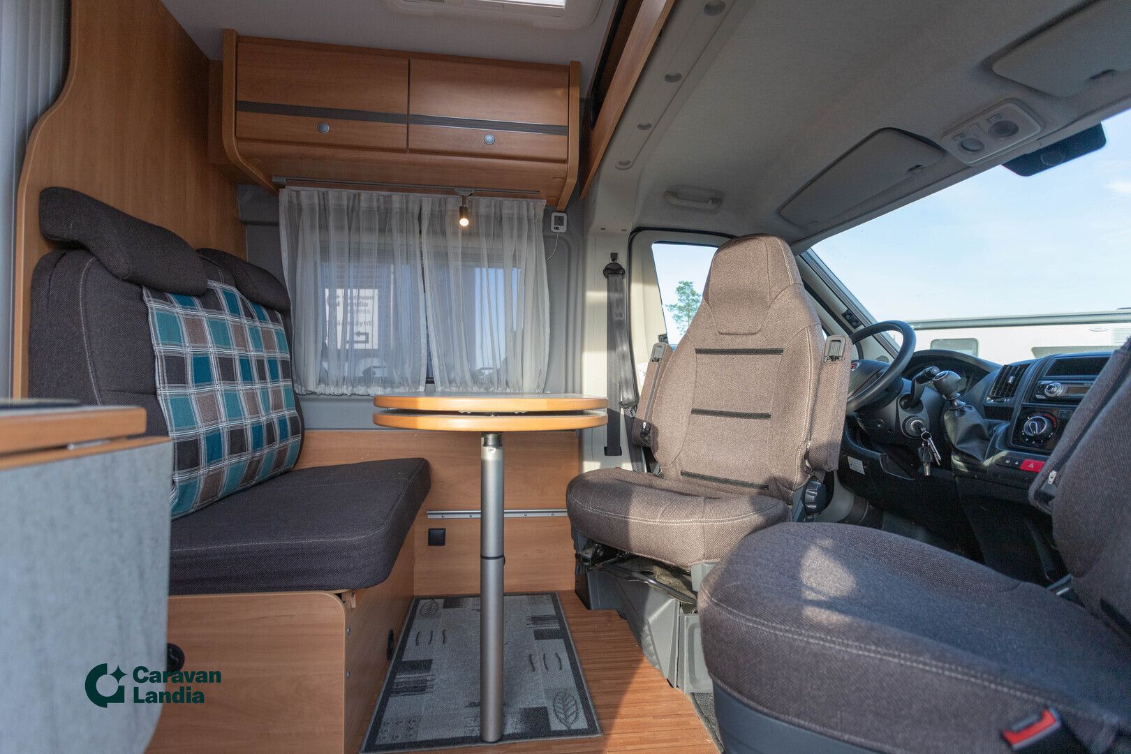 PöSsl ROADCRUISER 640 Mjet 2.3 150hv ** ERILLISVUOTEET, MARKIISI, 1-OMISTAJALTA **, kuva 7
