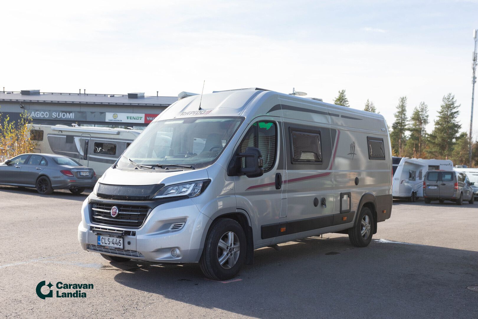 Rapido V 68 2.3 Mjet 150hv ** TODELLA LAADUKAS RETKIAUTO, VETOKOUKKU, AURINKOPANEELI, ERILLISVUOTEET **, kuva 5
