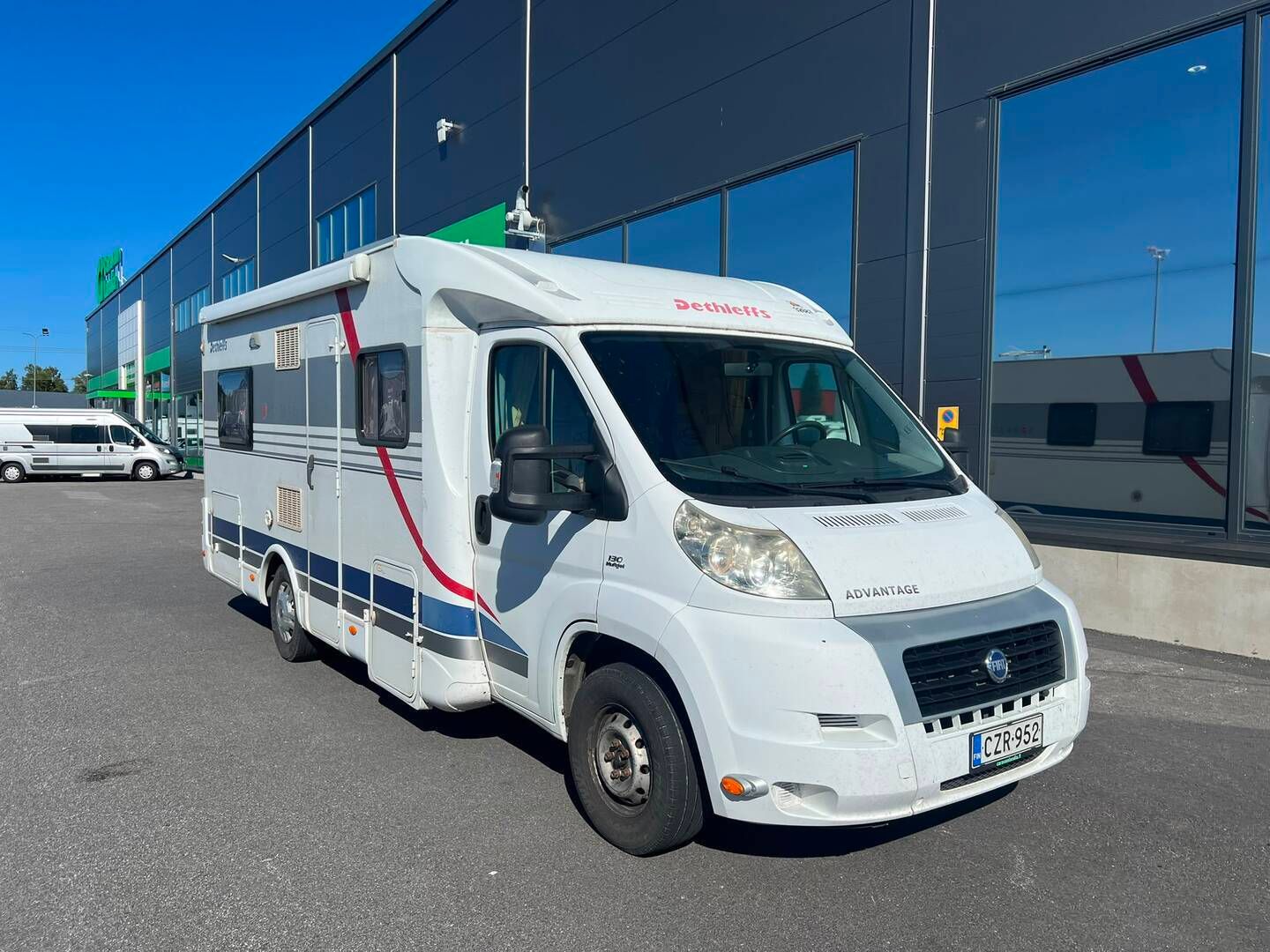 Dethleffs Advantage T6501 2.3 Mjet 130hv ** ALDE(KAASU/SÄHKÖ), AURINKOPANEELI, PITKITTÄINEN-PARIVUODE **, kuva 1