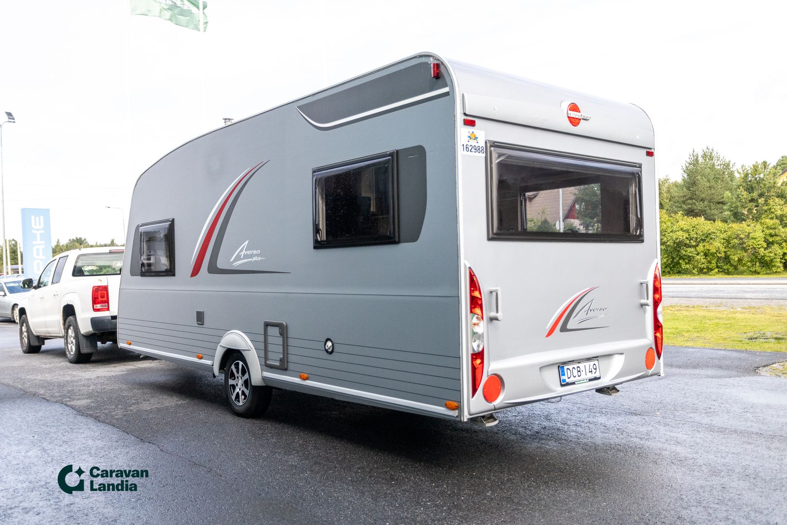 Burstner Averso 510 TK Plus ** TRUMA-SÄHKÖPATRUUNA, HUBBET-YLÄVUODE, KERROSSÄNKY **, kuva 4