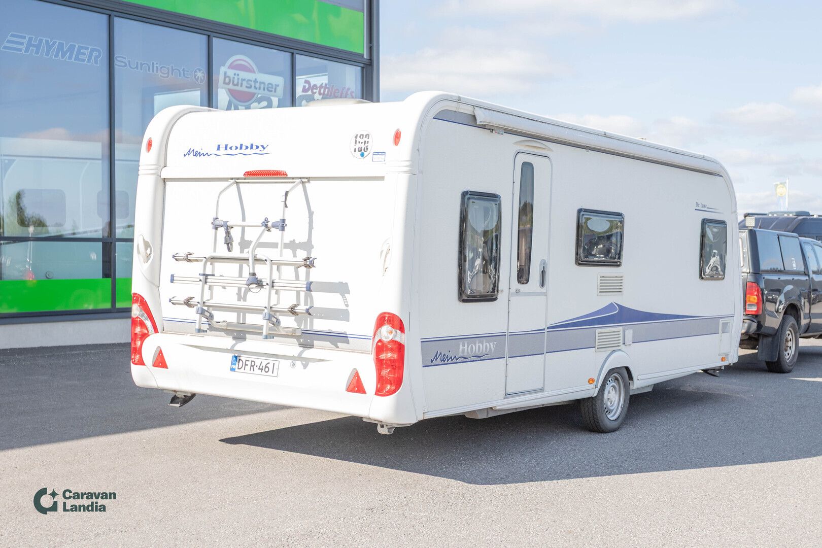 Hobby 560 KMFe Deluxe ** TRUMA, PITKITTÄINEN-PARIVUODE, KERROSSÄNKY, PYÖRÄTELINE **, kuva 3