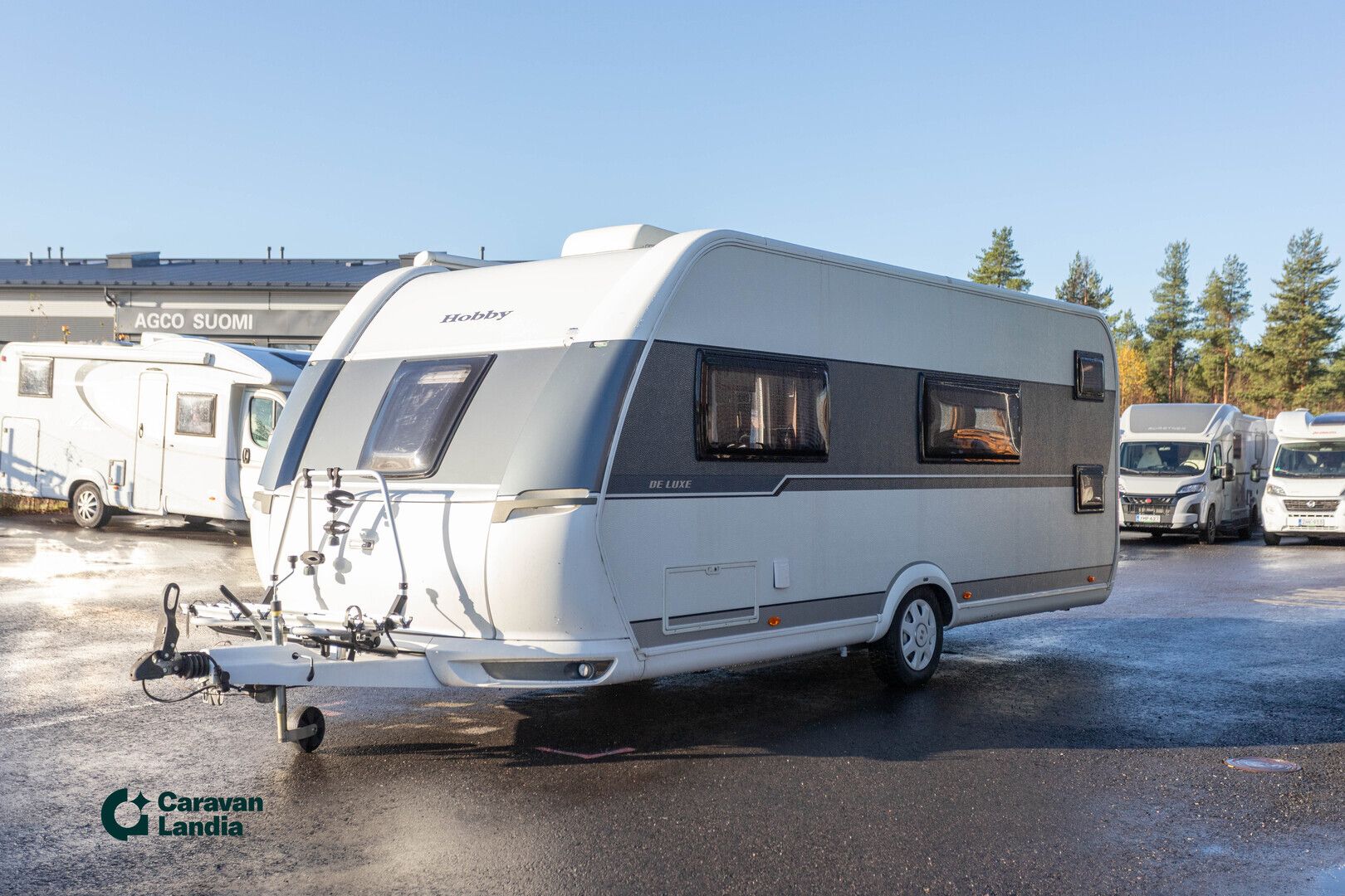 Hobby 560 KMFe DeLuxe ** TRUMA-SÄHKÖPATRUUNA, KERROSVUOTEET **, kuva 5