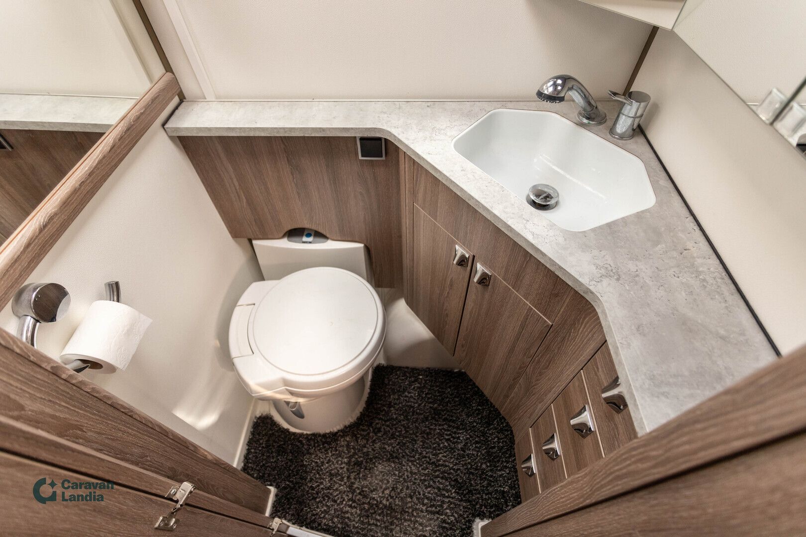Kabe Royal 630 GLE KS ** ALDE, PITKITTÄINEN-PARIVUODE, ILMASTOINTI **, kuva 16