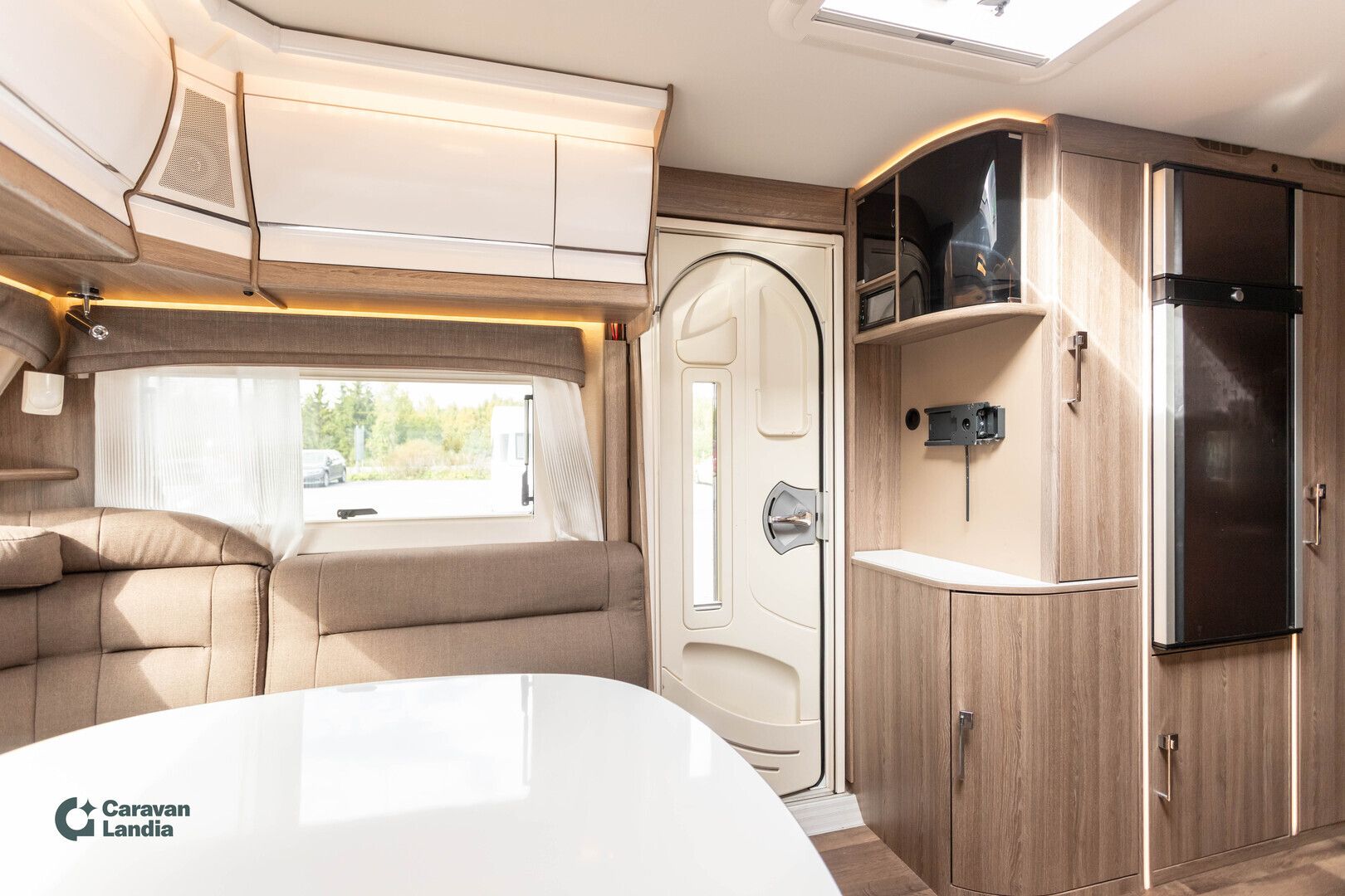 Kabe Royal 630 GLE KS ** ALDE, PITKITTÄINEN-PARIVUODE, ILMASTOINTI **, kuva 8