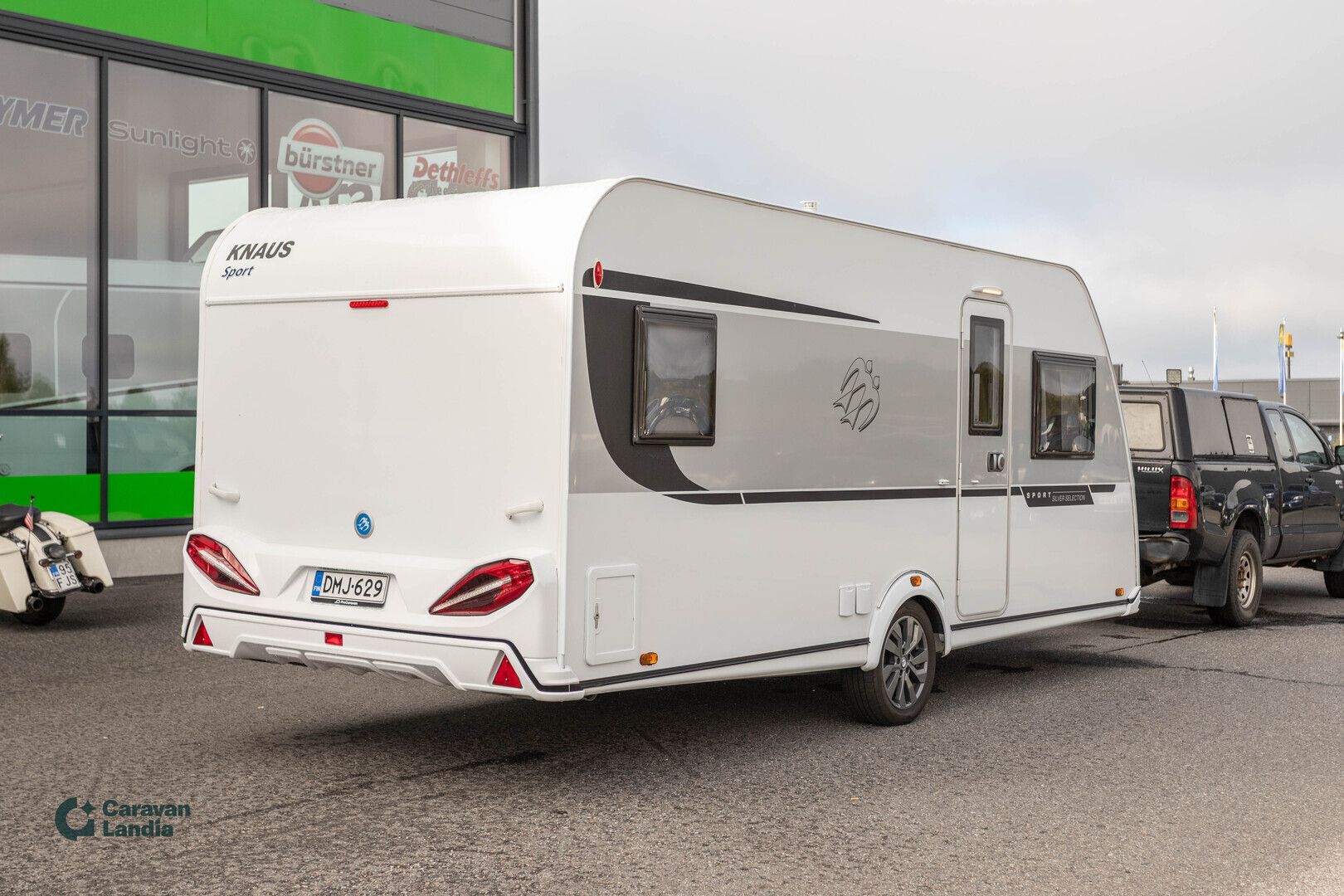 Knaus Sport 500 UF ** TRUMA, PARIVUODE, U-ISTUINRYHMÄ **, kuva 3