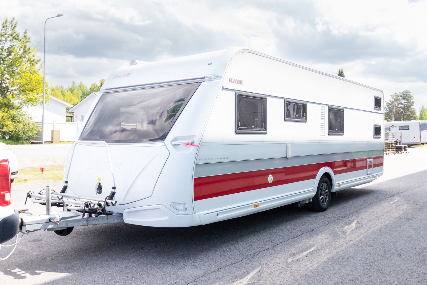 Kabe Royal 740 DGDL KS **ALDE, PITKITTÄINEN-PARIVUODE, KERROSSÄNKY, MOVER, ILMASTOINTI**, kuva 5