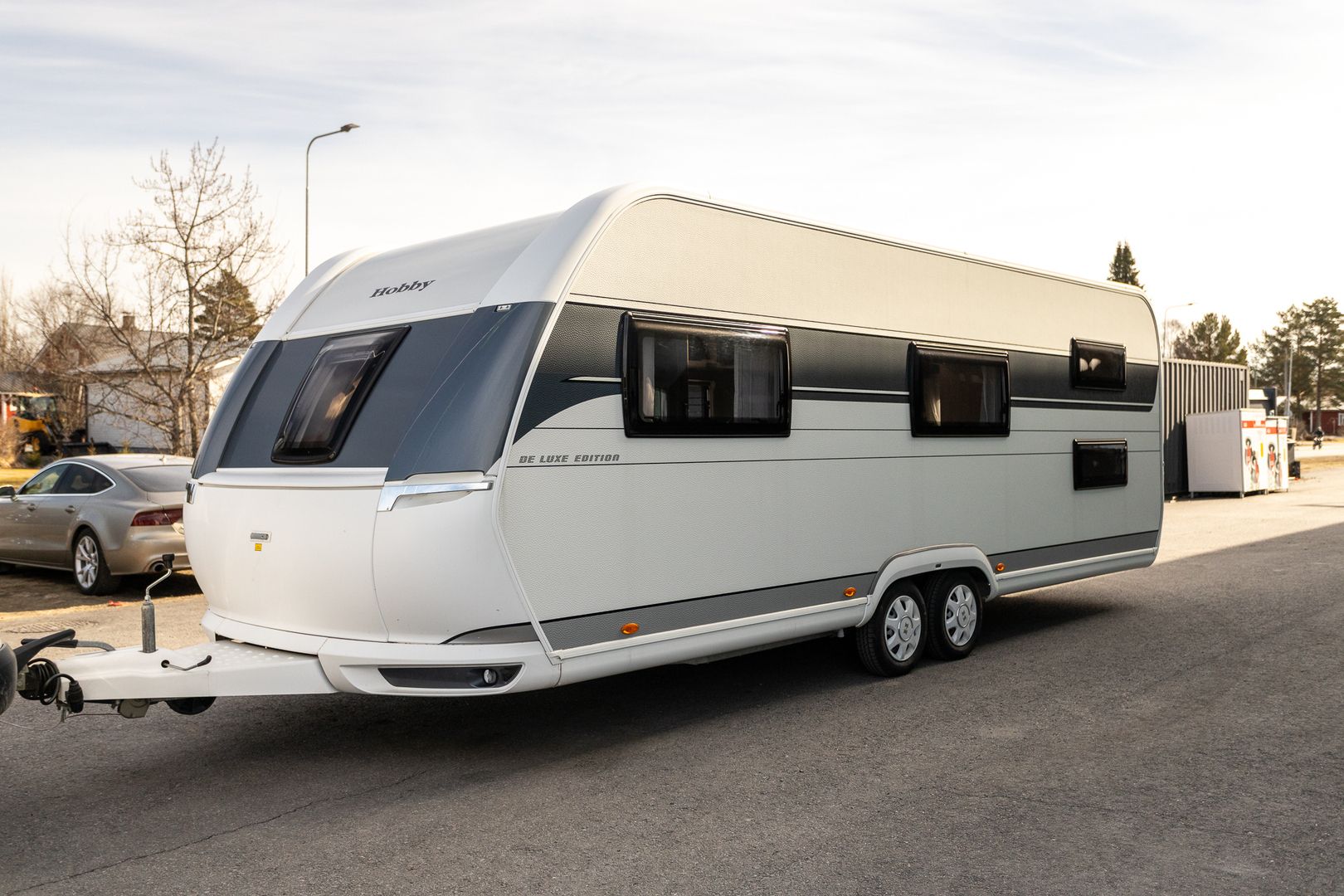 Hobby 650 KMFe De Luxe Edition **ALDE (KAASU/SÄHKÖ), 2-KERROSVUOTEET, 2xISTUINRYHMÄ **, kuva 5