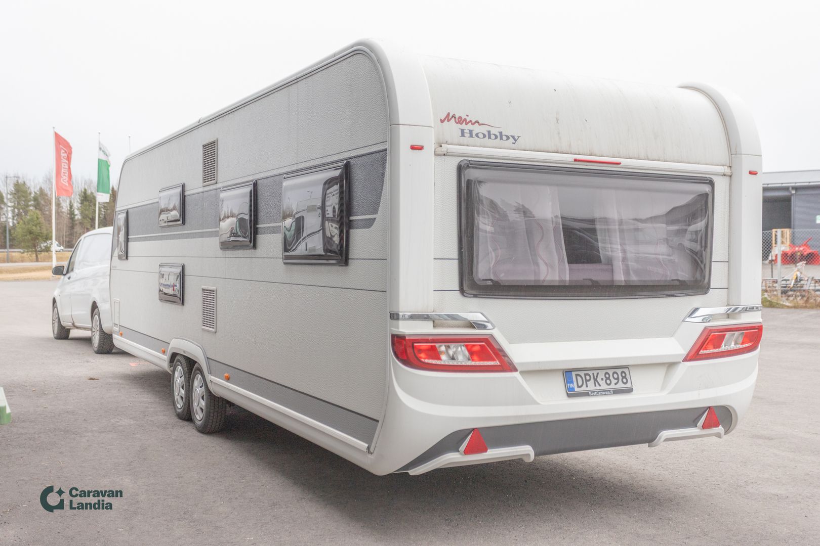 Hobby 720 UKFe Prestige ** ALDE, PITKITTÄINEN PARIVUODE, KERROSSÄNKY **, kuva 4