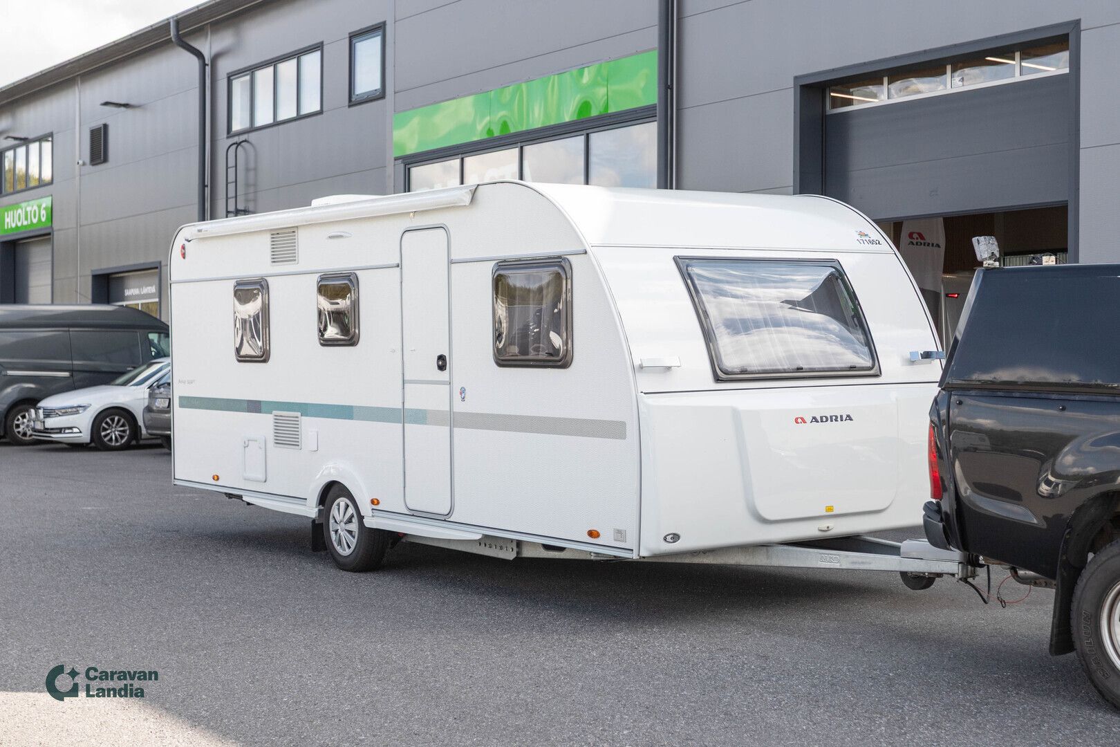 Adria Aviva 563 PT ** TRUMA-SÄHKÖPATRUUNA, PARIVUODE, 3-KERROSVUODE **, kuva 1