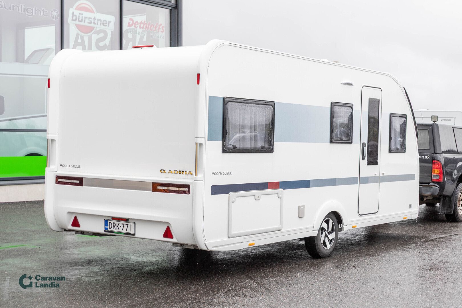 Adria Adora 502 UL ** TRUMA-SÄHKÖPATRUUNA, ERILLISVUOTEET, ISO-PÖYTÄRYHMÄ **, kuva 3