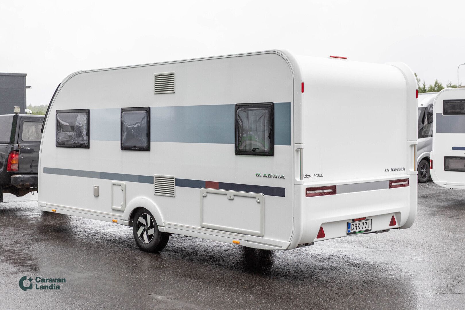 Adria Adora 502 UL ** TRUMA-SÄHKÖPATRUUNA, ERILLISVUOTEET, ISO-PÖYTÄRYHMÄ **, kuva 4