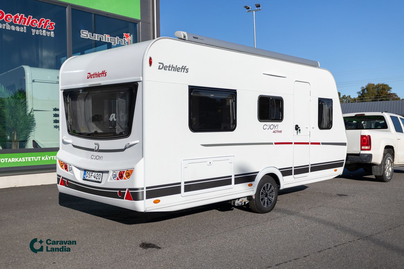 Dethleffs C'joy Active 460 LE ** ERILLISVUOTEET, MOVER, AURINKOPANEELI, INVERTTERI **, kuva 3