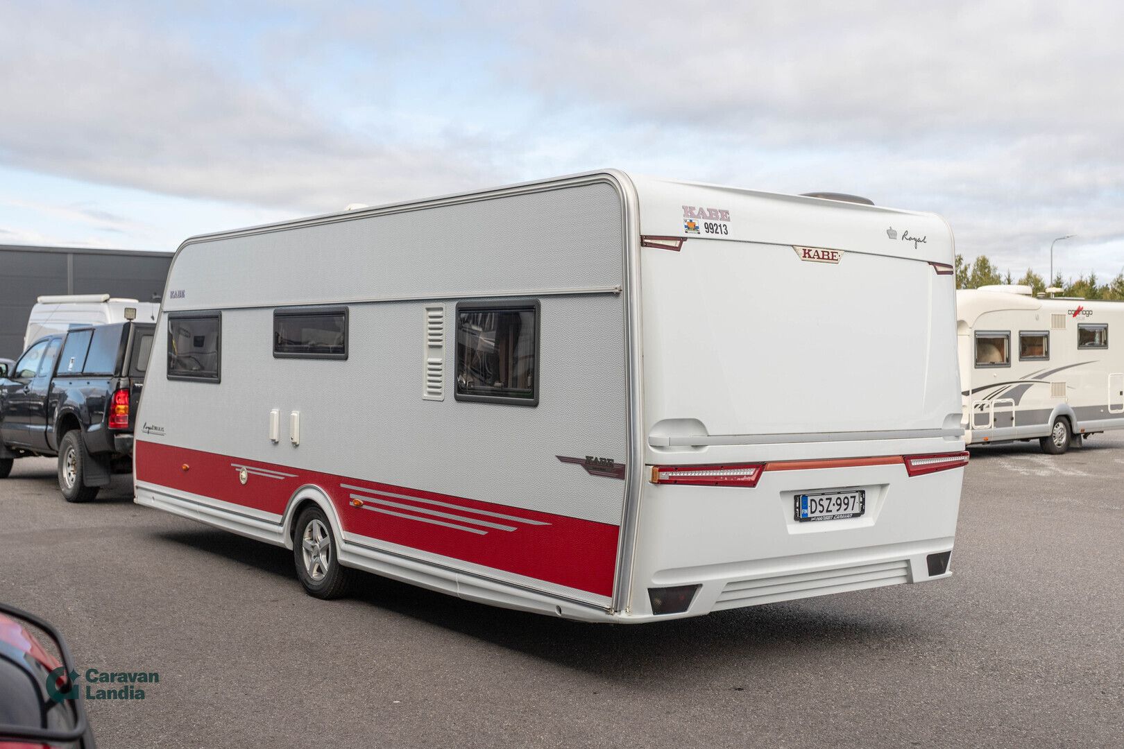 Kabe Royal 590 LXL KS ** ALDE, LATTIALÄMMITYS, PITKITTÄINEN-PARIVUODE **, kuva 4