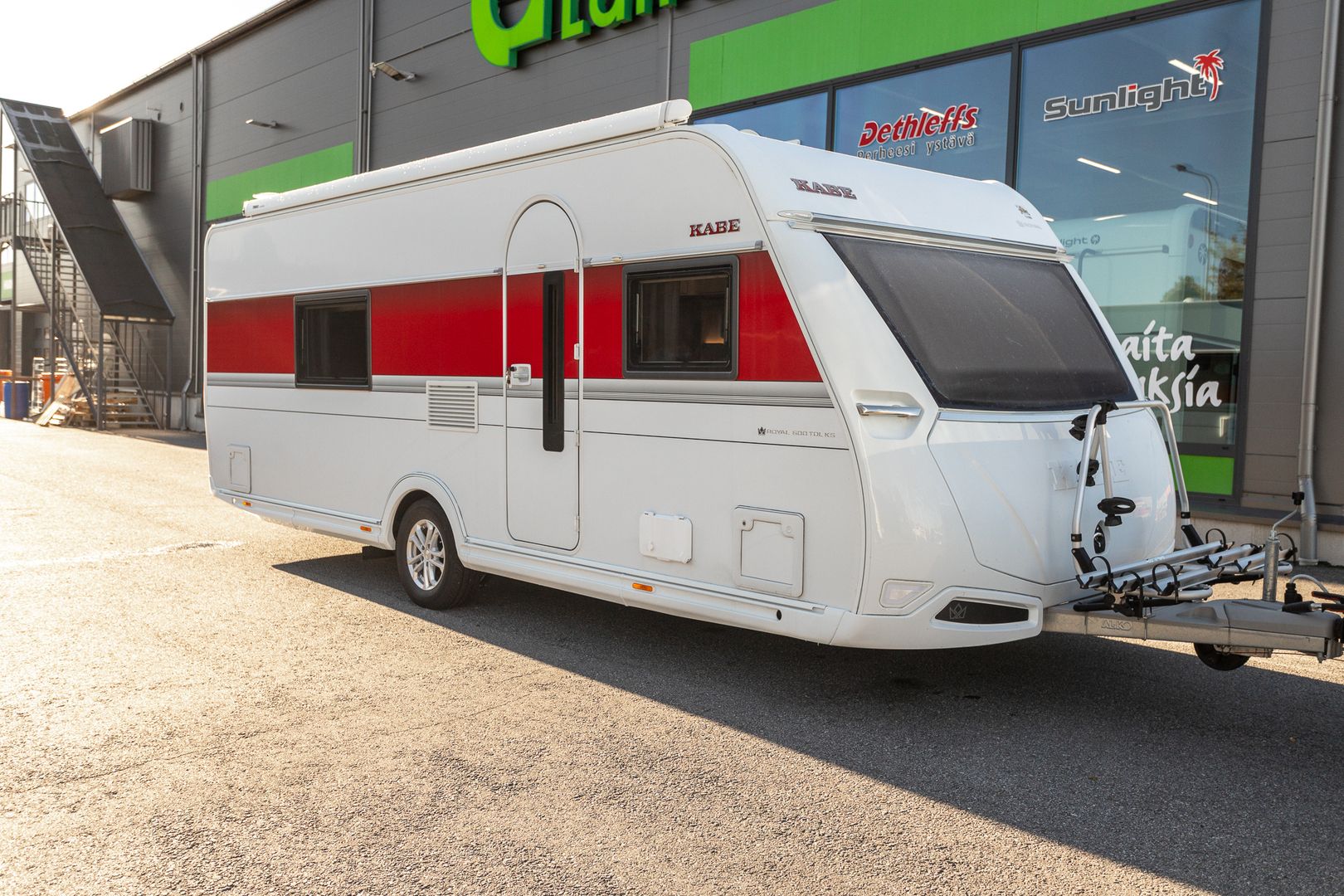 Kabe Royal 600 TDL KS ** ALDE (KAASU/SÄHKÖ), ERILLISVUOTEET, MOVER **, kuva 1
