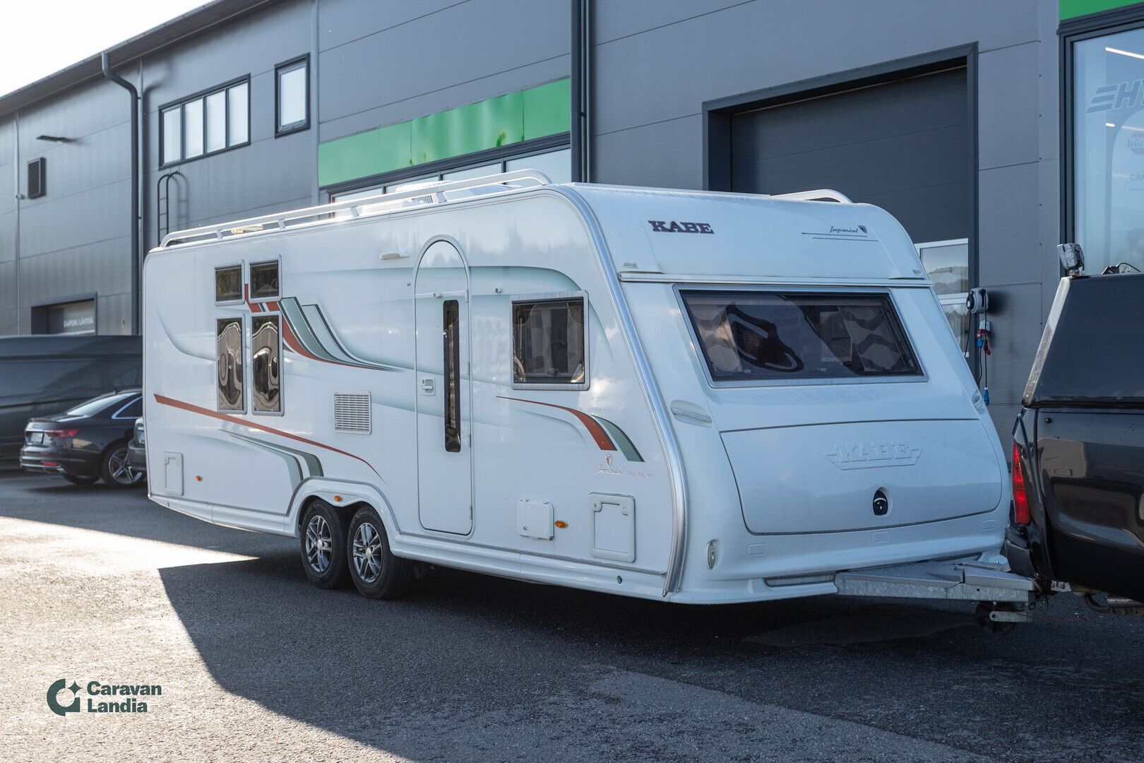 Kabe Imperial 740 ETDL KS **HUIPPUTYYLIKÄS, ALDE, SAAREKEVUODE, ILMASTOINTI, TAKA-WC**, kuva 1
