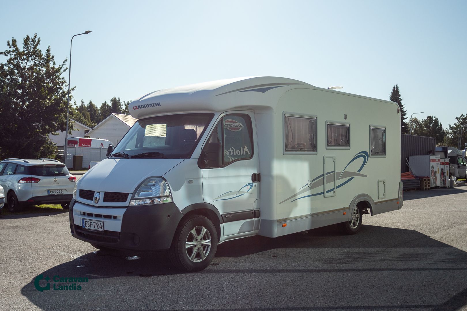 Adria Izola S687 SP 2.5 dCI 115hv ** TRUMA(KAASU/SÄHKÖ), PARIVUODE PITKITTÄIN, MARKIISI **, kuva 4
