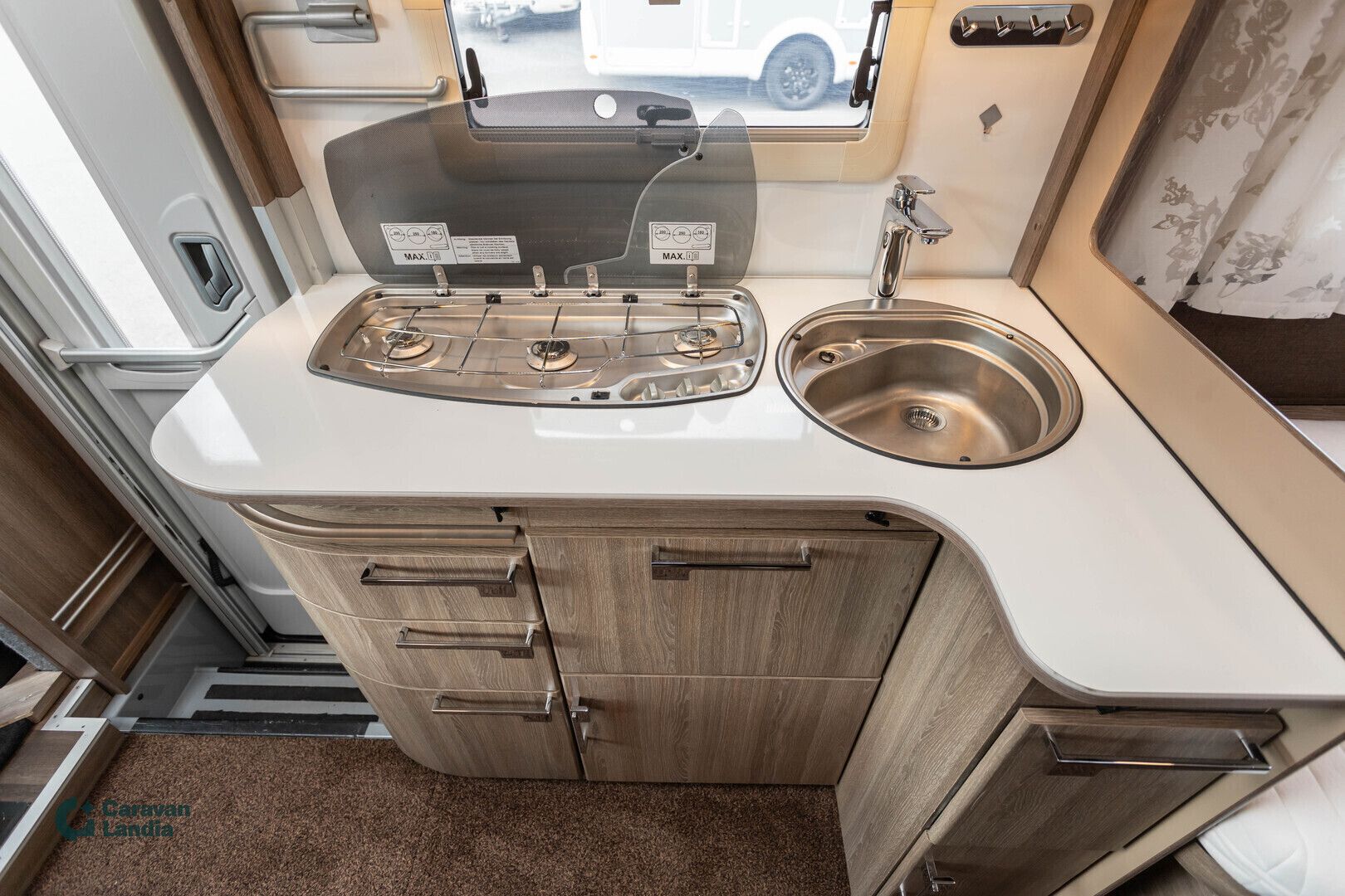 Kabe TRAVEL MASTER C 740T 2.3 Mjet 130hv ** ALDE, 2X ILMASTOINTI, ERILLISVUOTEET, TAKA-WC **, kuva 10