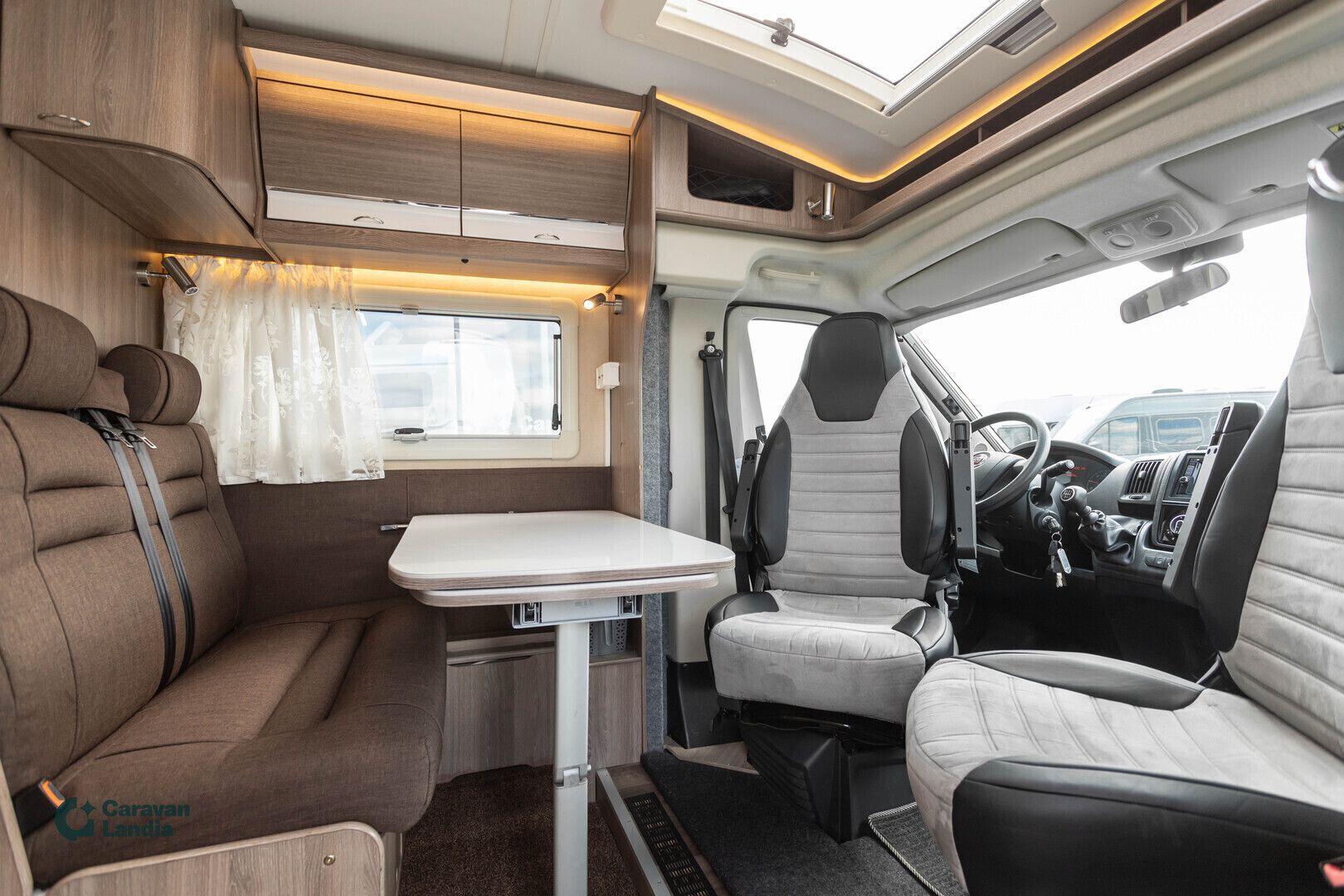 Kabe TRAVEL MASTER C 740T 2.3 Mjet 130hv ** ALDE, 2X ILMASTOINTI, ERILLISVUOTEET, TAKA-WC **, kuva 8