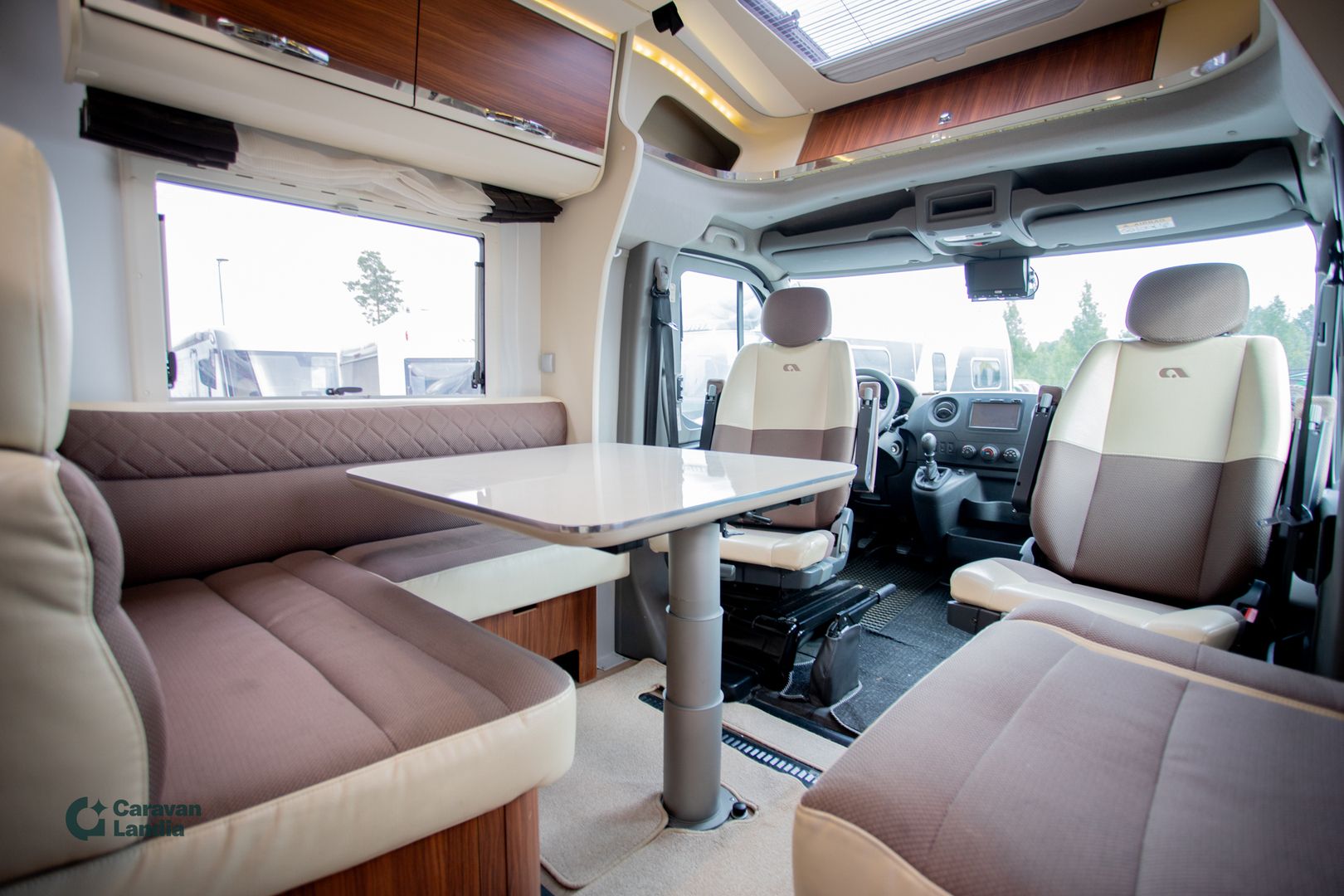Adria Matrix Supreme M 687 SBC 2.2 170hv ** ALDE, SAAREKEVUODE, LASKUVUODE **, kuva 10