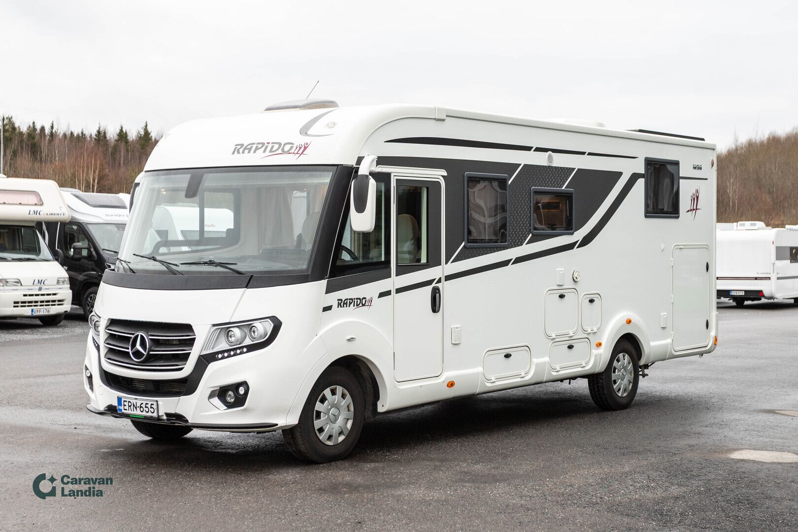 Rapido M96 414 CDI ** TRUMA-SÄHKÖPATRUUNA, SAAREKEVUODE, HUBBET-YLÄVUODE, 2X ILMASTOINTI **, kuva 5