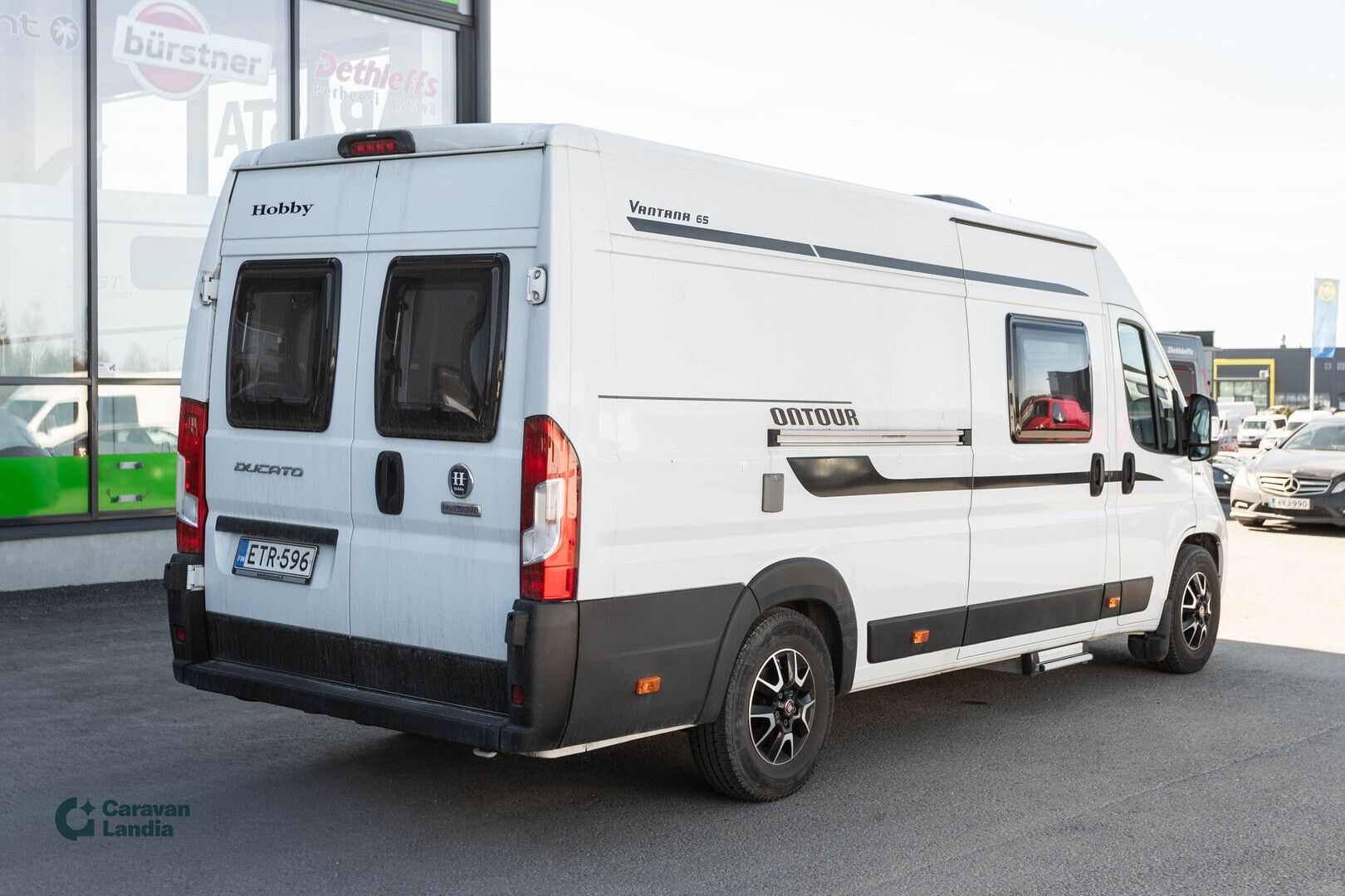 Hobby Vantana Ontour K65 ET 2.3 Mjet 120hv ** TRUMA-SÄHKÖPATRUUNA, PITKITTÄINEN-PARIVUODE, MULTIMEDIAKESKUS **, kuva 3