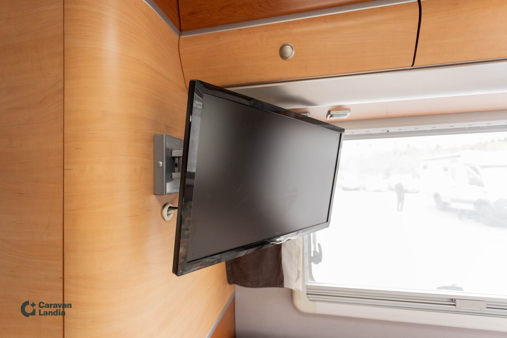 Solifer S-line 2.5 TDi 130 hv ** TRUMA, PARIVUODE, AURINKOPANEELI, VETOKOUKKU **, kuva 16