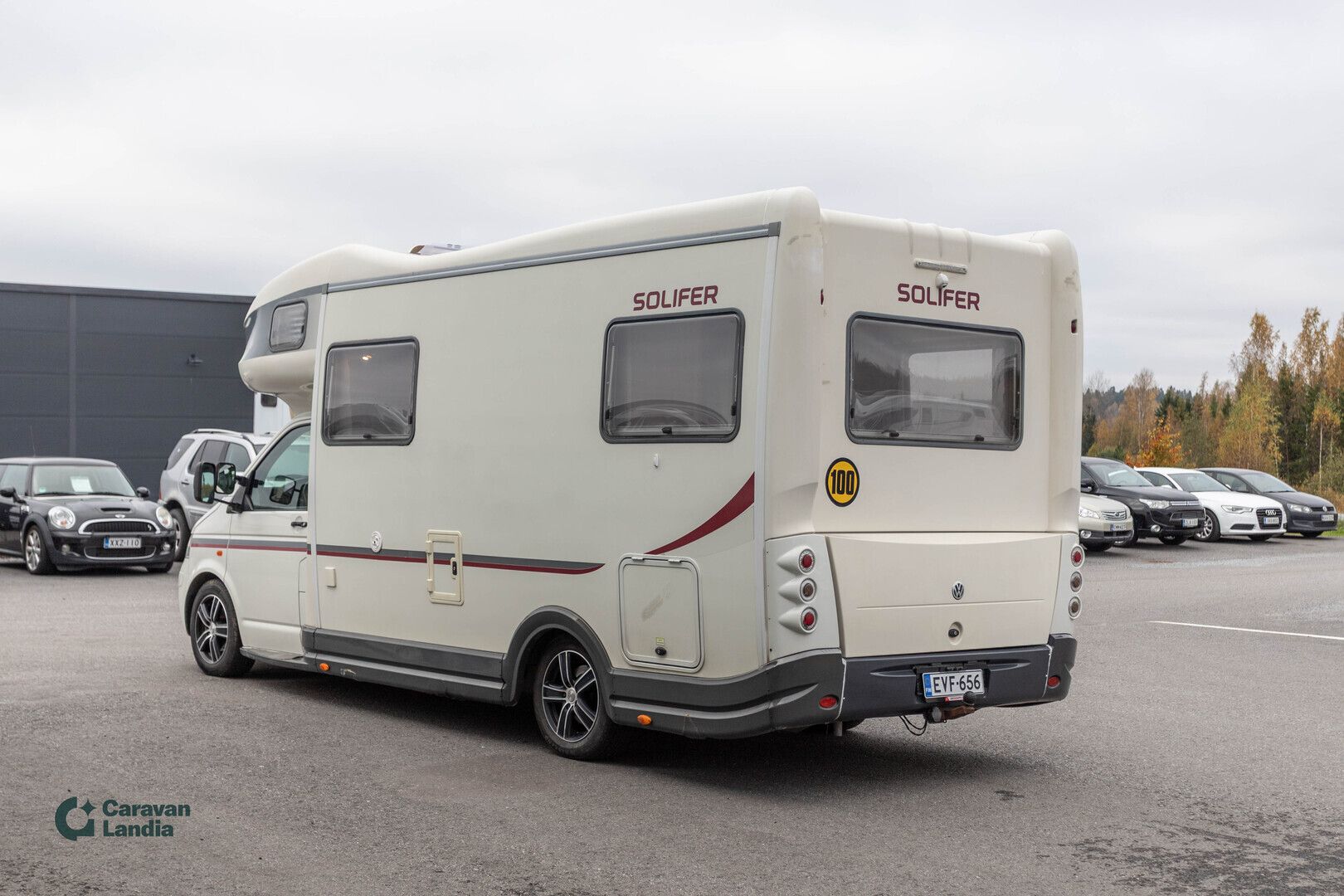 Solifer S-line 2.5 TDi 130 hv ** TRUMA, PARIVUODE, AURINKOPANEELI, VETOKOUKKU **, kuva 4