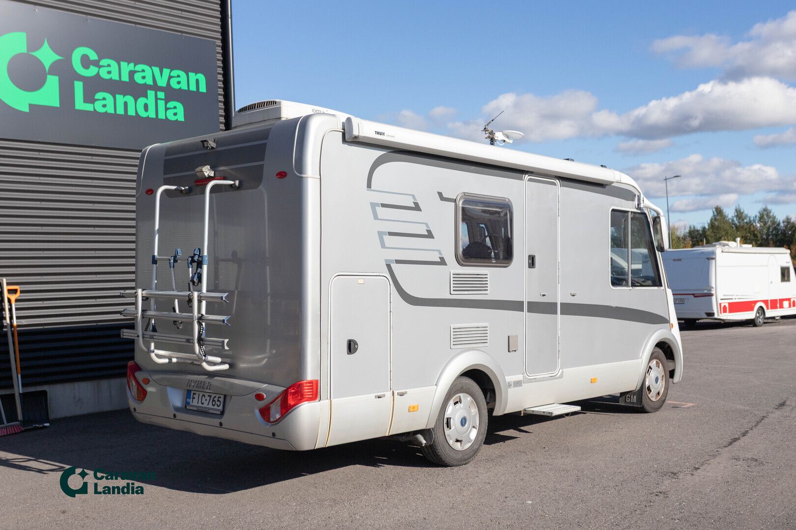 Hymer Exsis-i 512 130hv ** AURINKOPANEELI, MARKIISI, INVERTTERI **, kuva 3