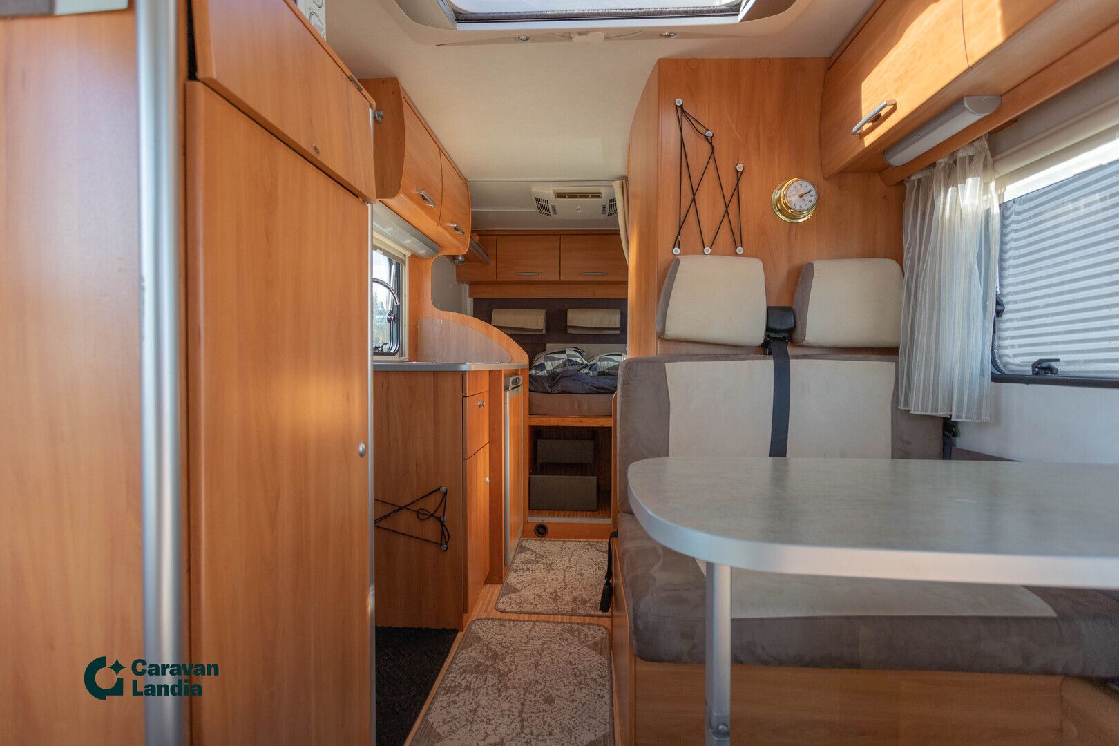 Hymer Exsis-i 512 130hv ** AURINKOPANEELI, MARKIISI, INVERTTERI **, kuva 7