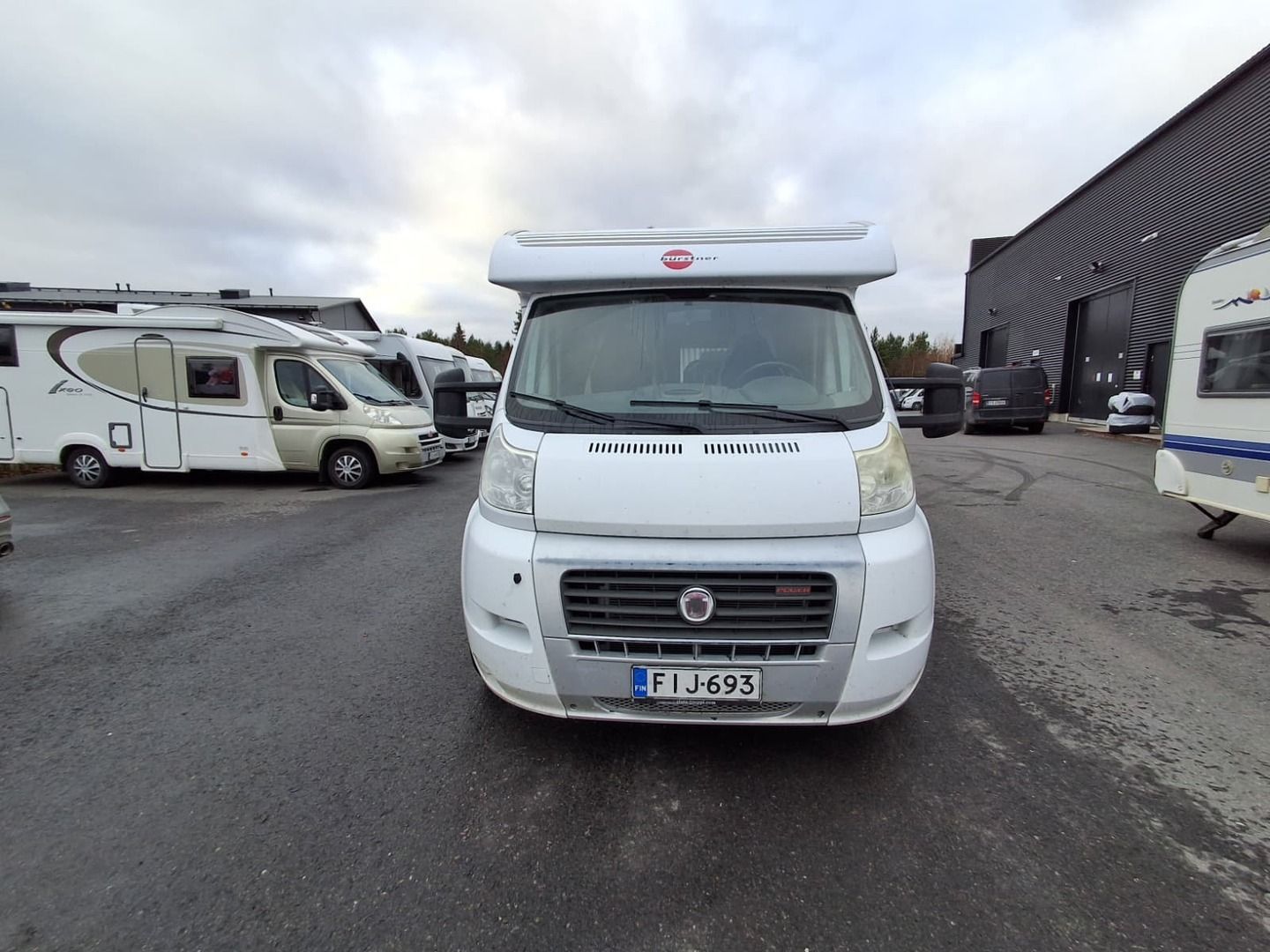 Burstner T640 MARANO 3.0 JTD 160hv **JUURI TULLUT, TRUMA,SÄHKÖPATRUUNA,PITKITTÄINEN PARIVUODE**, kuva 6