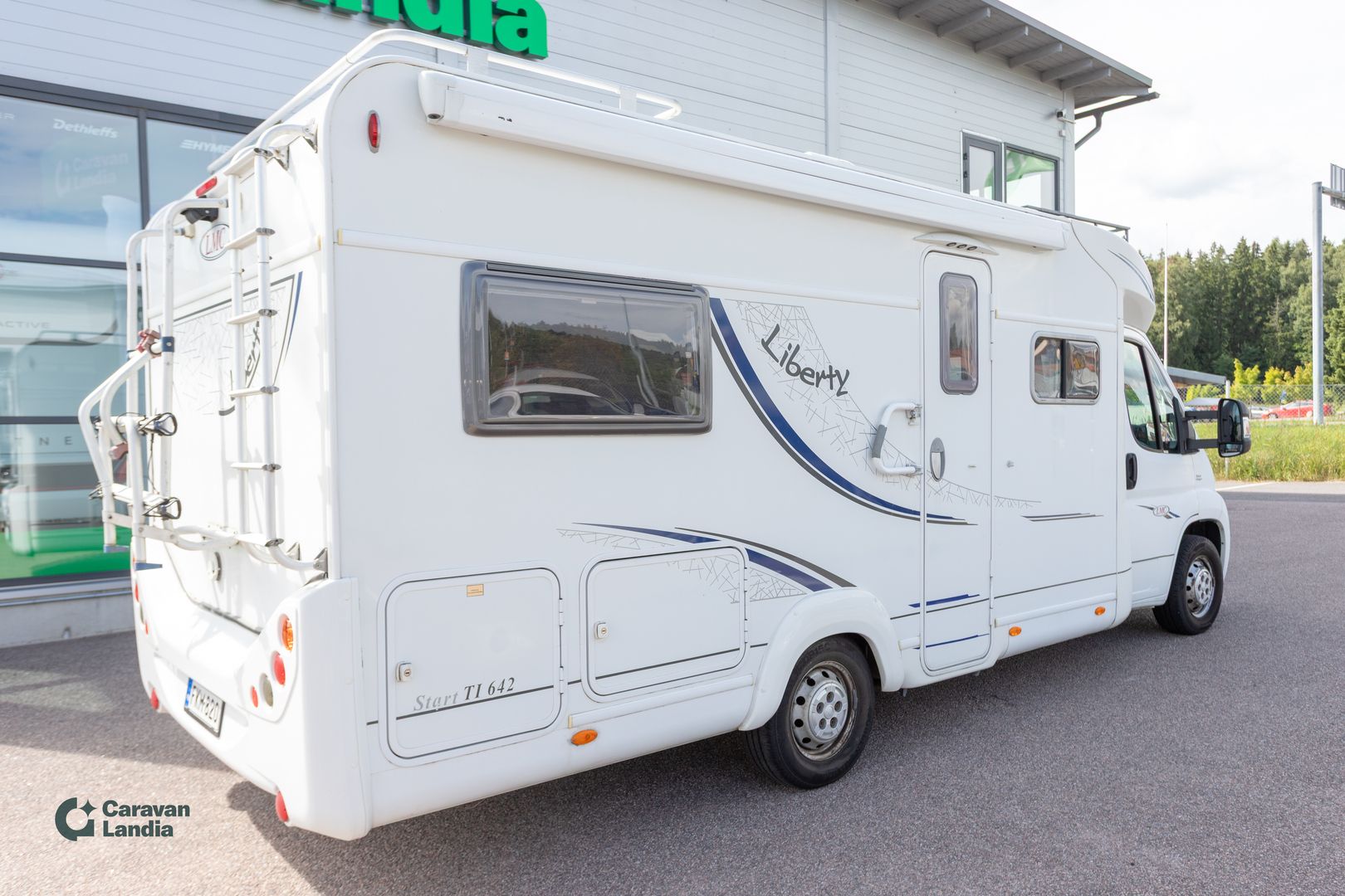 Lmc LIBERTY 642 TI 2.3 Mjet 130hv **AUTOM. ILMASTOINTI, P.KAMERA, MARKIISI, NAVI**, kuva 3