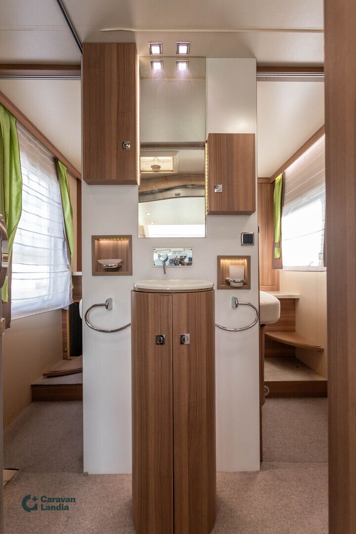 Chausson Titanium 728 2.3 Mjet 130hv ** DIESEL-TRUMA, SAAREKEVUODE, LASKUVUODE, ILMASTOINTI **, kuva 13