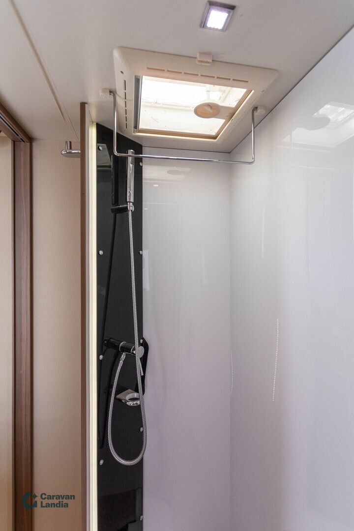 Chausson Titanium 728 2.3 Mjet 130hv ** DIESEL-TRUMA, SAAREKEVUODE, LASKUVUODE, ILMASTOINTI **, kuva 16