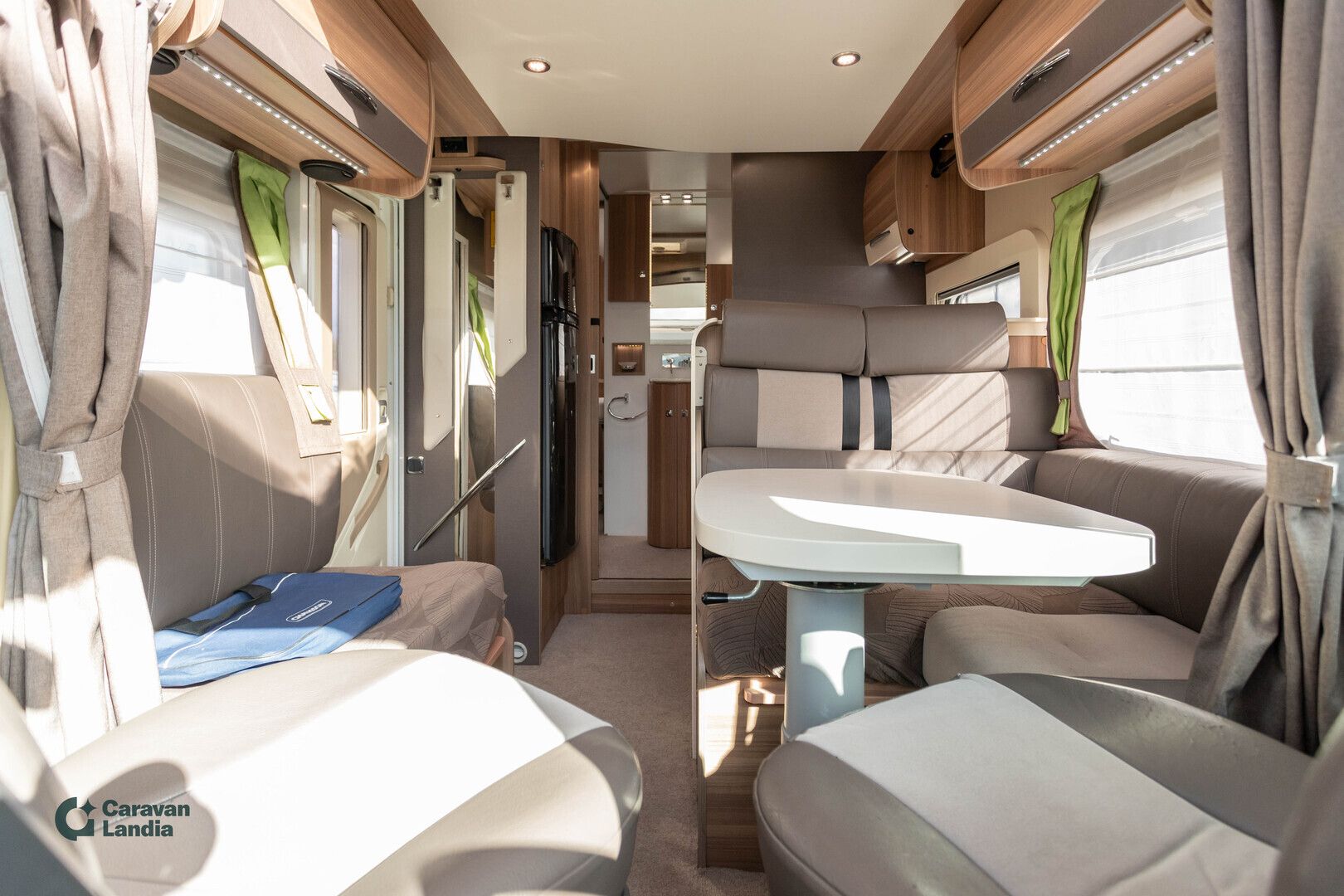 Chausson Titanium 728 2.3 Mjet 130hv ** DIESEL-TRUMA, SAAREKEVUODE, LASKUVUODE, ILMASTOINTI **, kuva 8