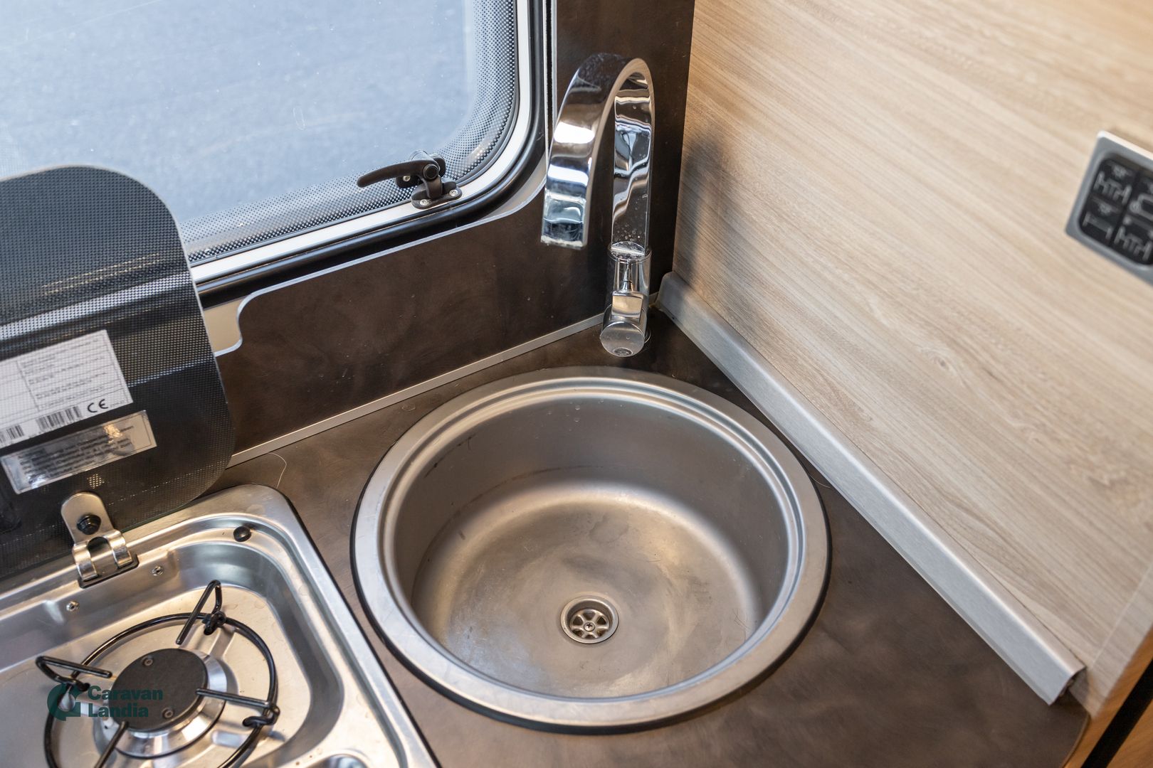 Knaus Van TI Plus 650 MEG Platinum Selection ** TRUMA-SÄHKÖPATRUUNA, ERILLISVUOTEET, AURINKOPANEELI, NELIVETO, AUTOMAATTI **, kuva 14