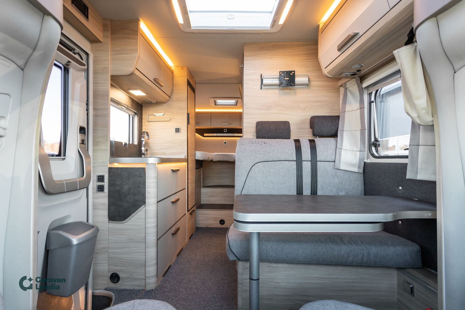 Knaus Van TI Plus 650 MEG Platinum Selection ** TRUMA-SÄHKÖPATRUUNA, ERILLISVUOTEET, AURINKOPANEELI, NELIVETO, AUTOMAATTI **, kuva 7
