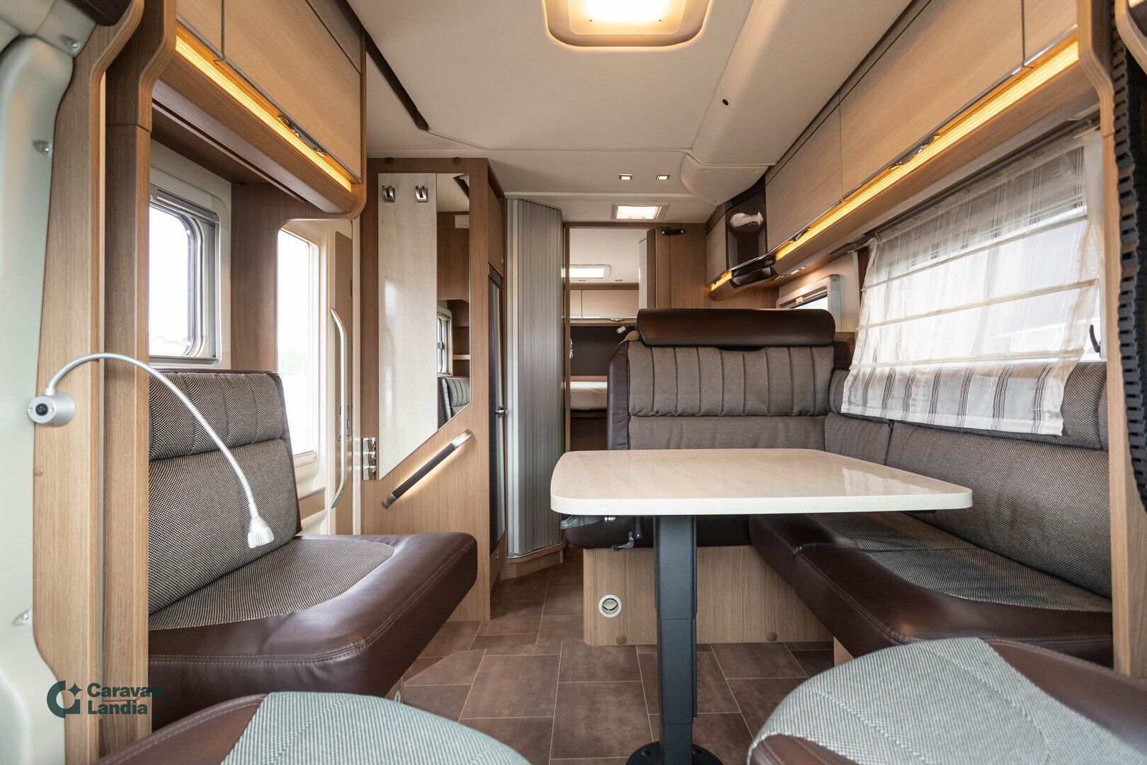 Dethleffs 4-Travel T 7156 2.3 Mjet 150hv ** TRUMA, SAAREKEVUODE+LEVEÄ LASKUVUODE, TODELLA NÄYTTÄVÄ **, kuva 7