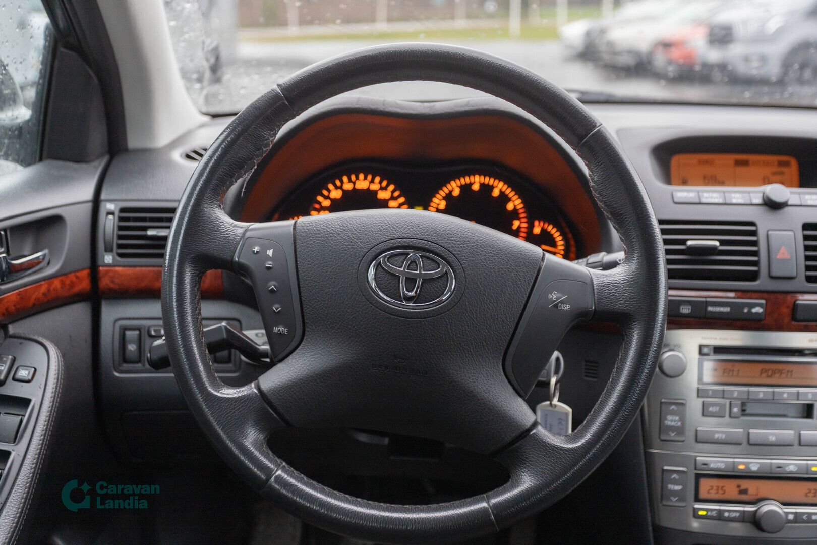 Toyota Avensis 1.8 VVT-i Linea ** SUOMI-AUTO, VETOKOUKKU, AUTOMAATTINEN ILMASTOINTI **, kuva 9