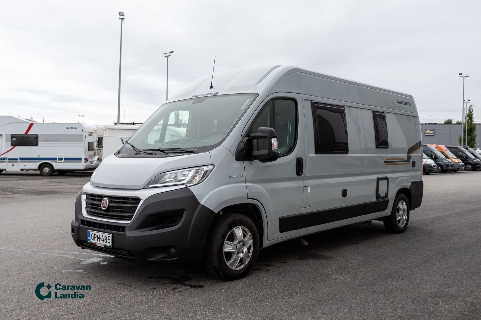 Weinsberg Carabus 600K 2.3 Mjet 120hv ** TRUMA, KERROSVUODE, MAKUUPAIKAT NELJÄLLE **, kuva 5