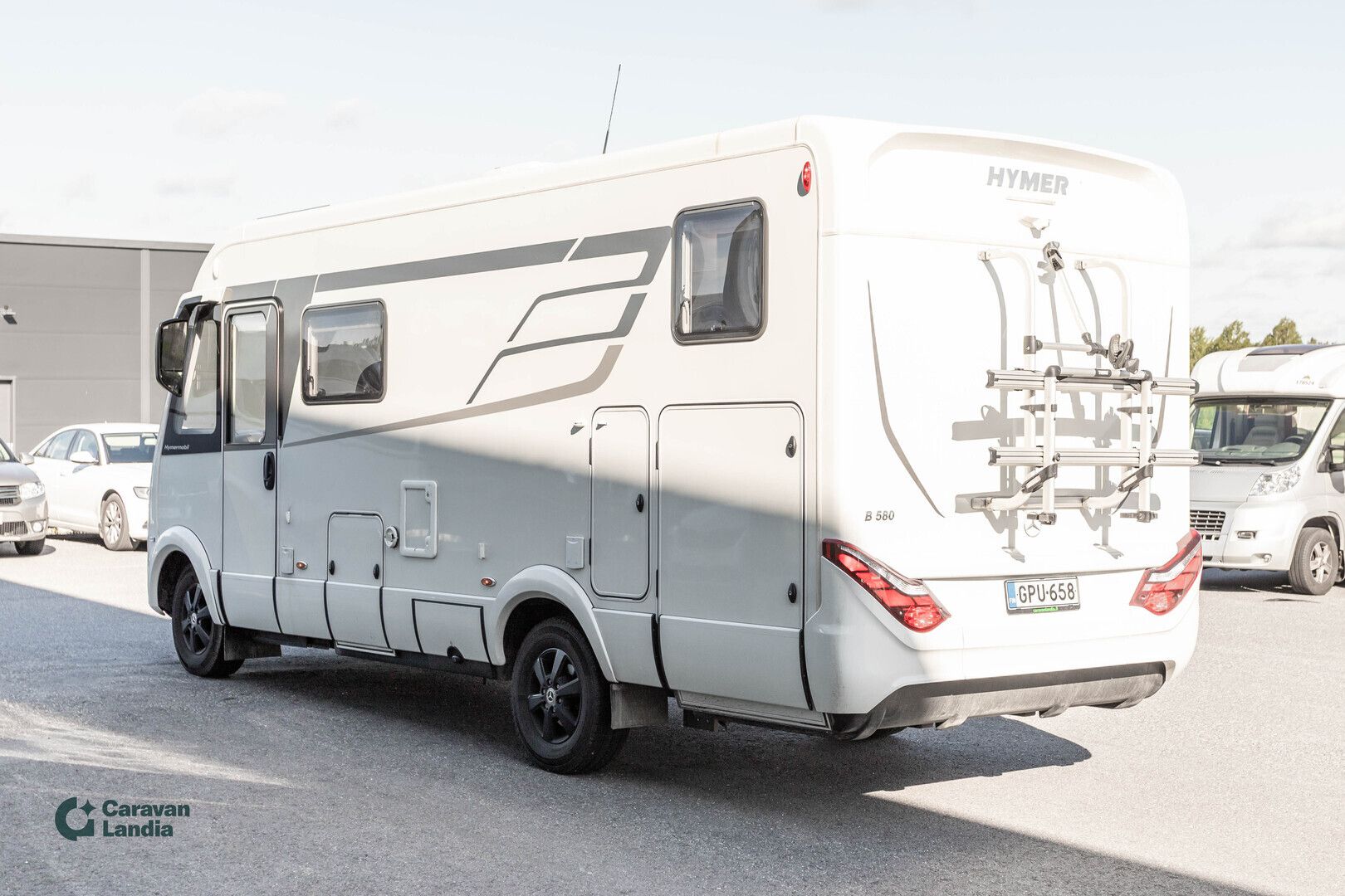 Hymer B-ModernComfort I 580 417 CDI 170hv **ALDE, ERILLISVUOTEET, AUTOMAATTI, TALVIPAKETTI**, kuva 4