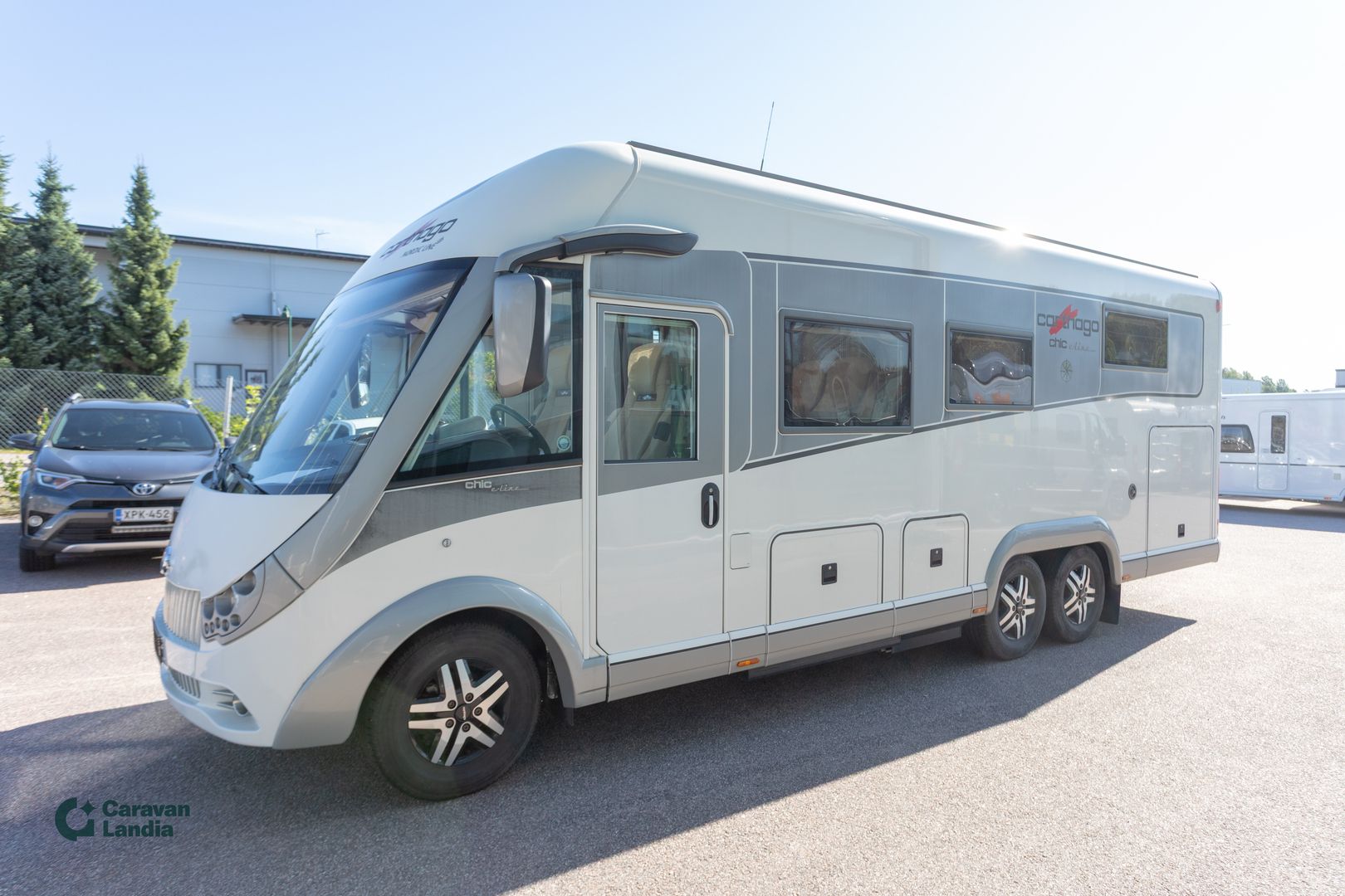Carthago Chic E-Line I 51QB 177hv **SAAREKEVUODE, 2x ILMASTOINTI, HYDRAULISET TUKIJALAT**, kuva 5