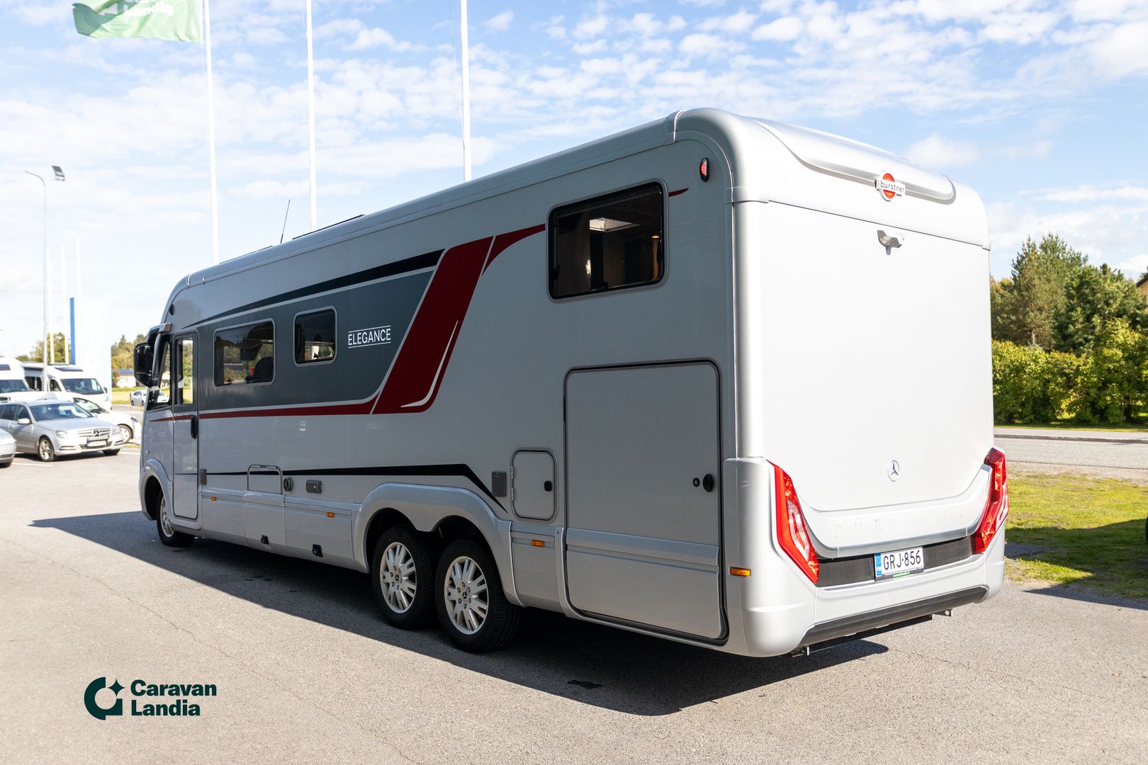Burstner Elegance i 910G 417CDI 170hv ** OMAVARAISUUSPAKETTI, ALDE & TALVIPAKETTI, ERILLISVUOTEET **, kuva 4