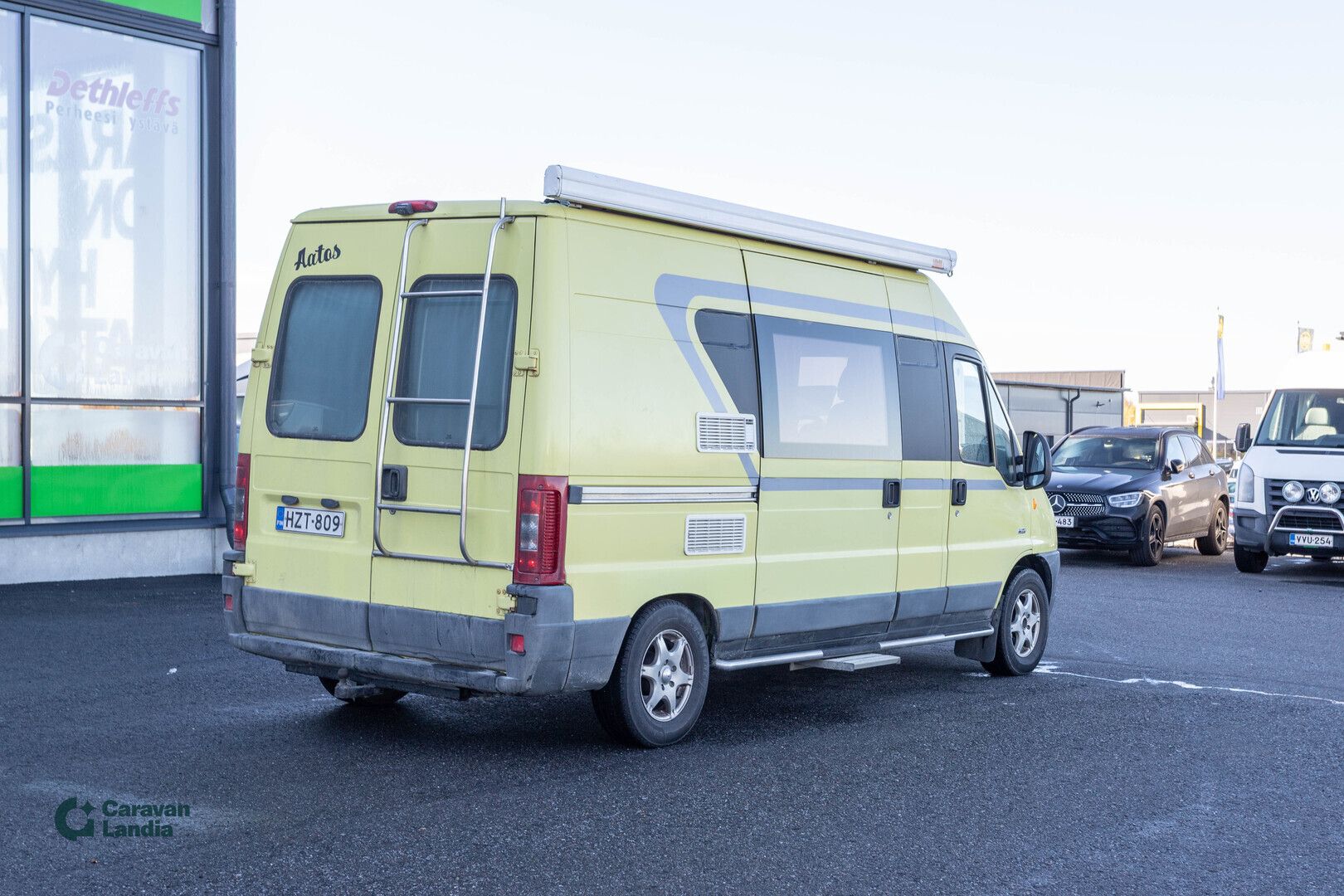 Casa Car Boxer 2.8 HDi 130 hv ** WEBASTO-KESKUSLÄMMITYS, KERROSVUODE, PITKÄ SOHVA, VETOKOUKKU **, kuva 3