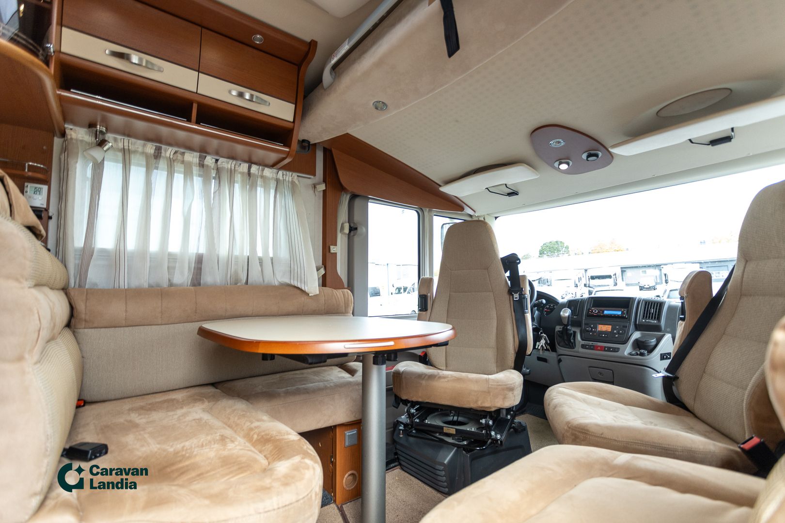 Hymer B 678 3.0 Mjet 160hv ** AUTOMAATTI, ERILLISVUOTEET, HUIPPUVARUSTELU **, kuva 11